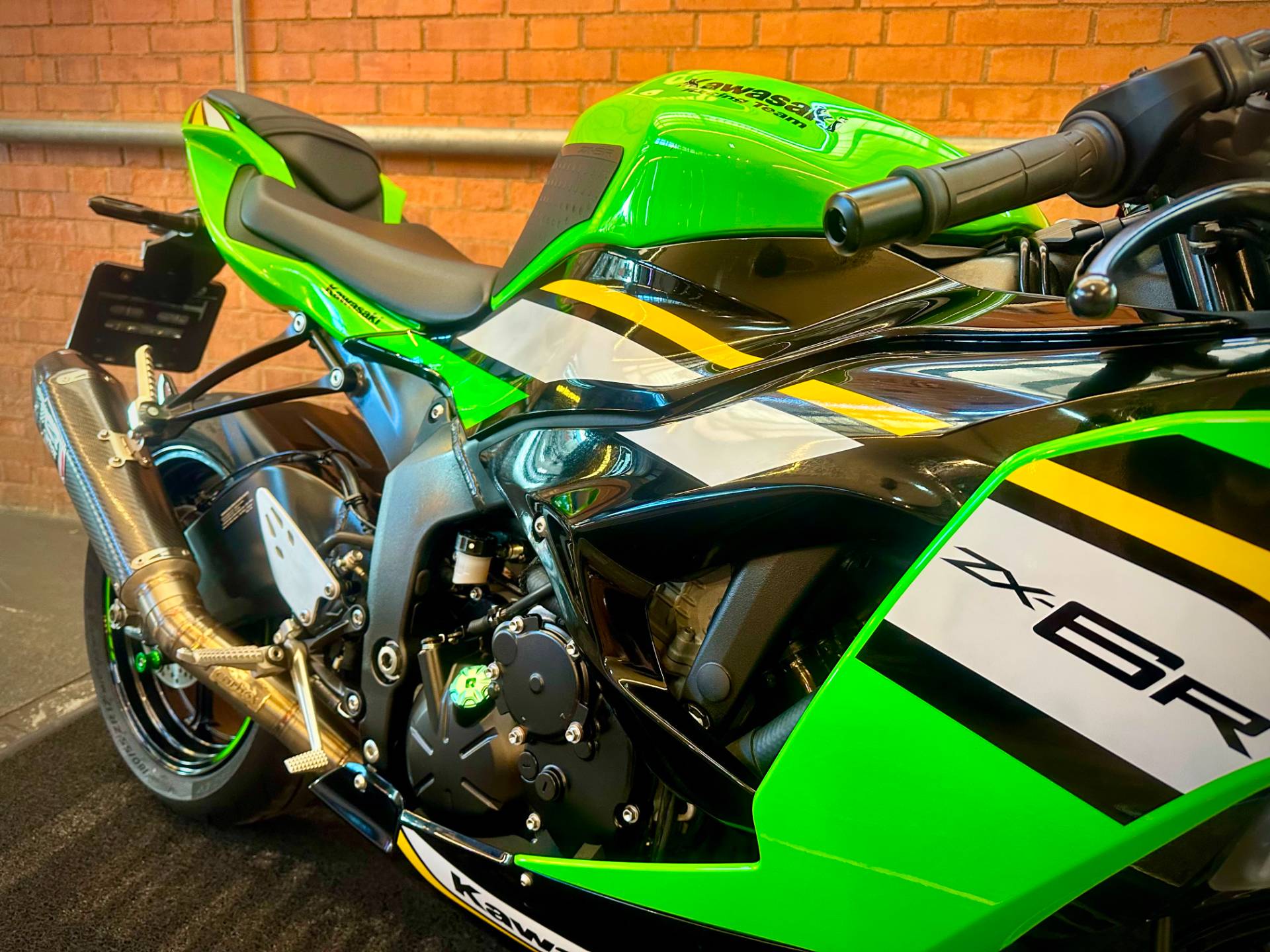 KAWASAKI NINJA ZX-6R