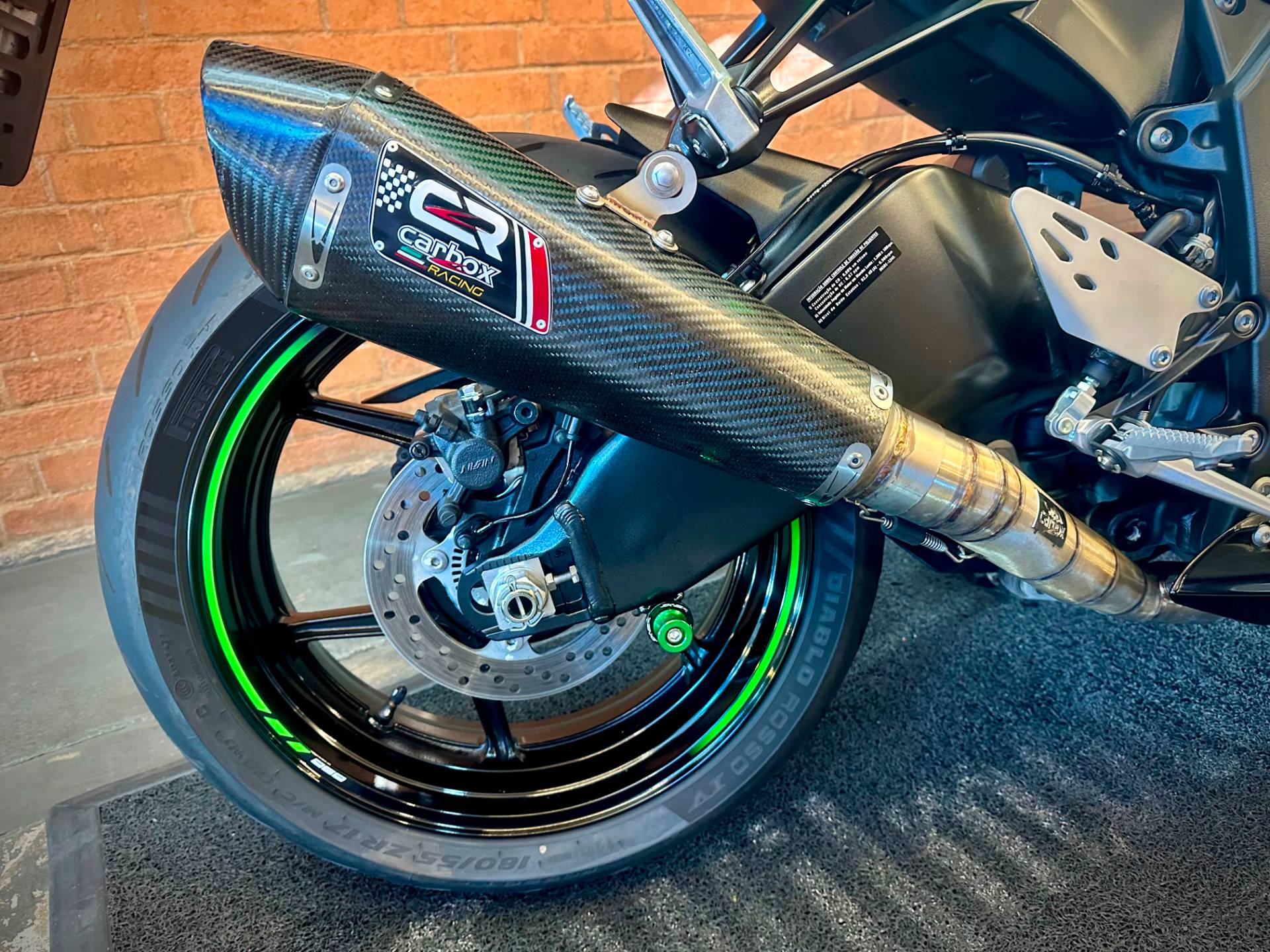 KAWASAKI NINJA ZX-6R