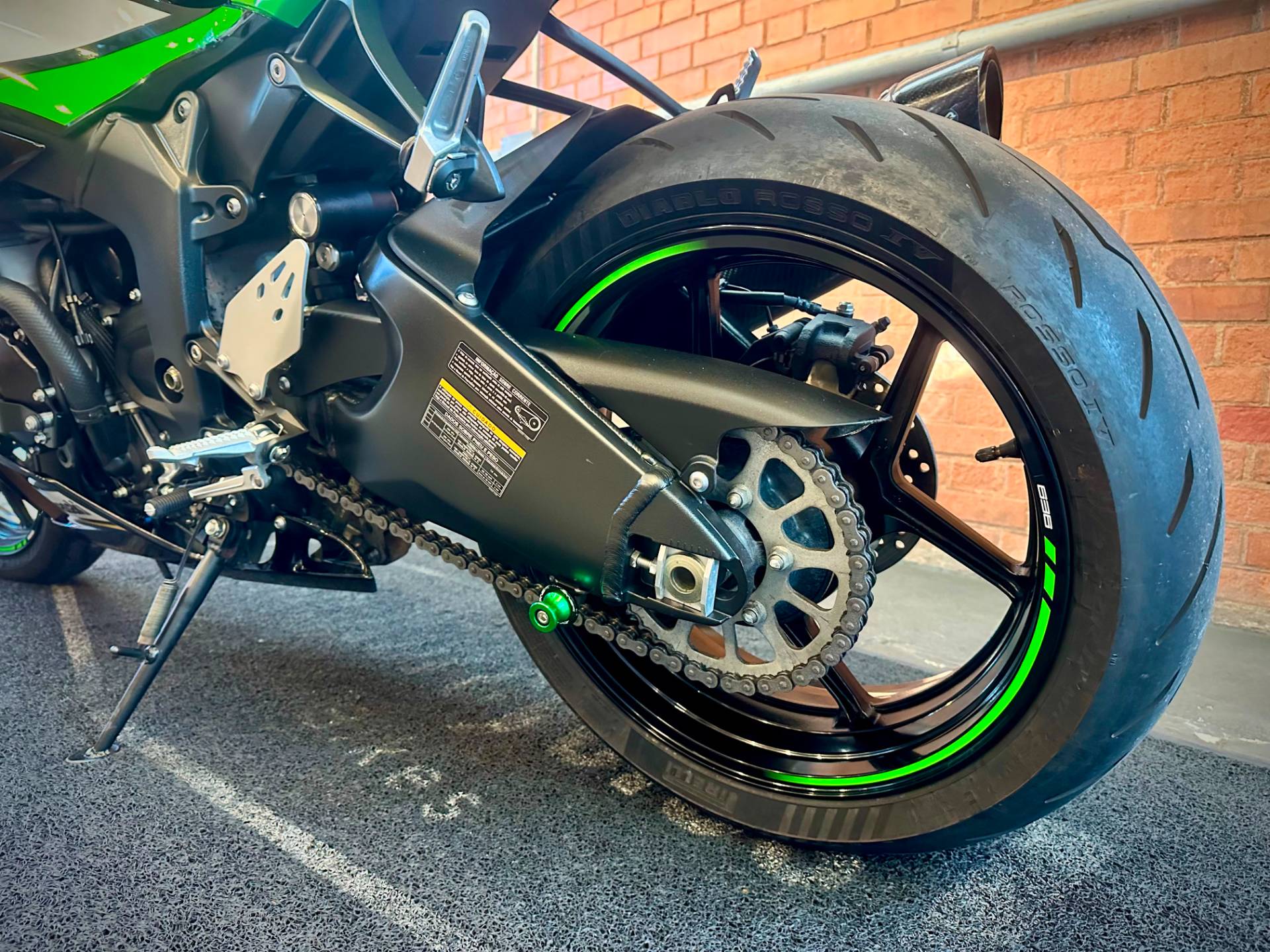 KAWASAKI NINJA ZX-6R