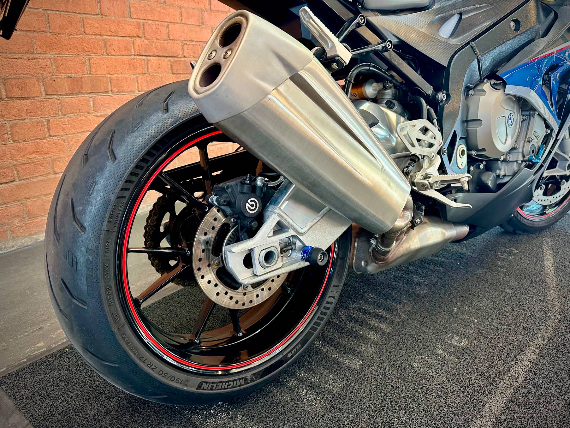 BMW S 1000 RR