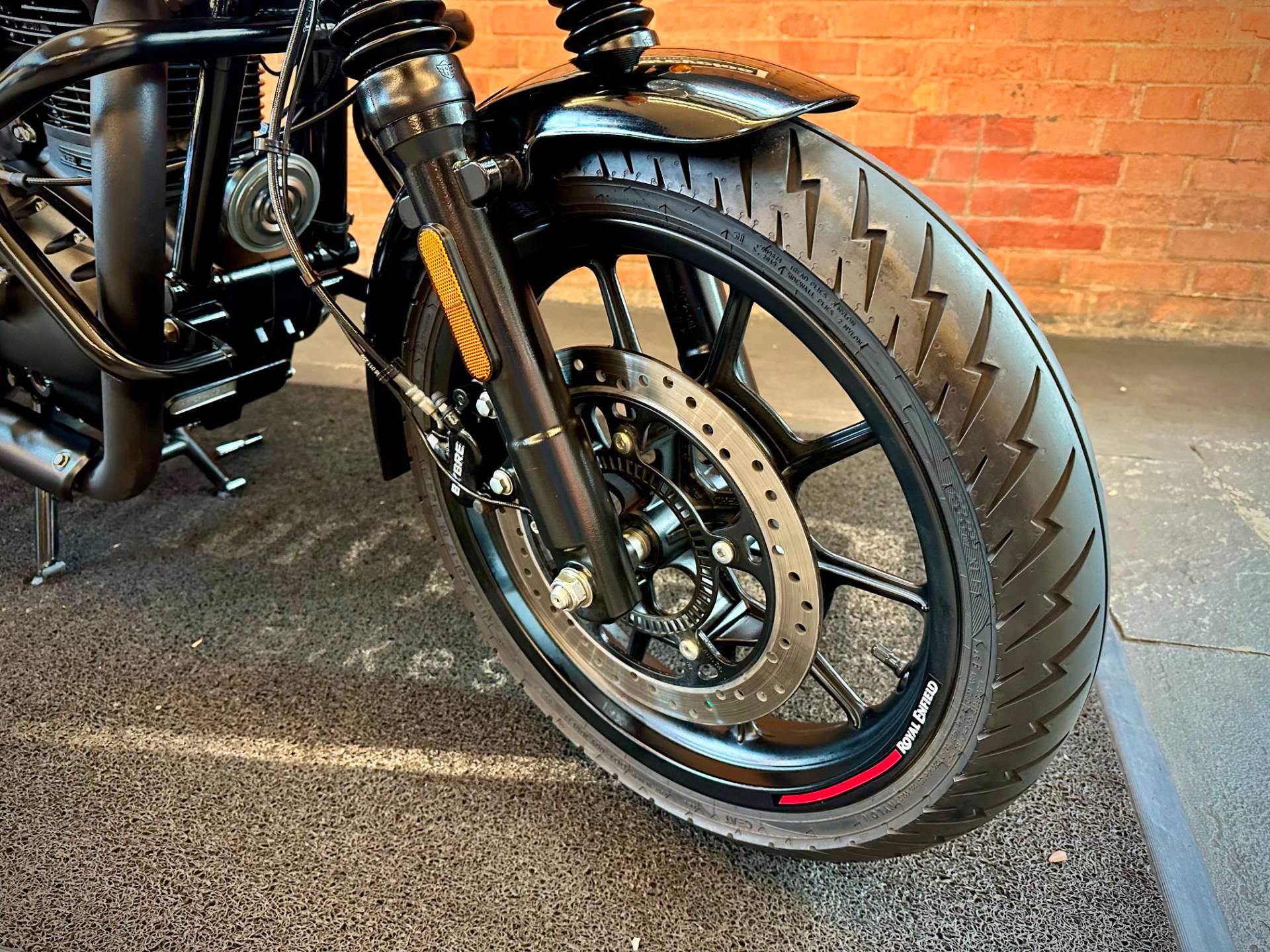 ROYAL ENFIELD HUNTER 350