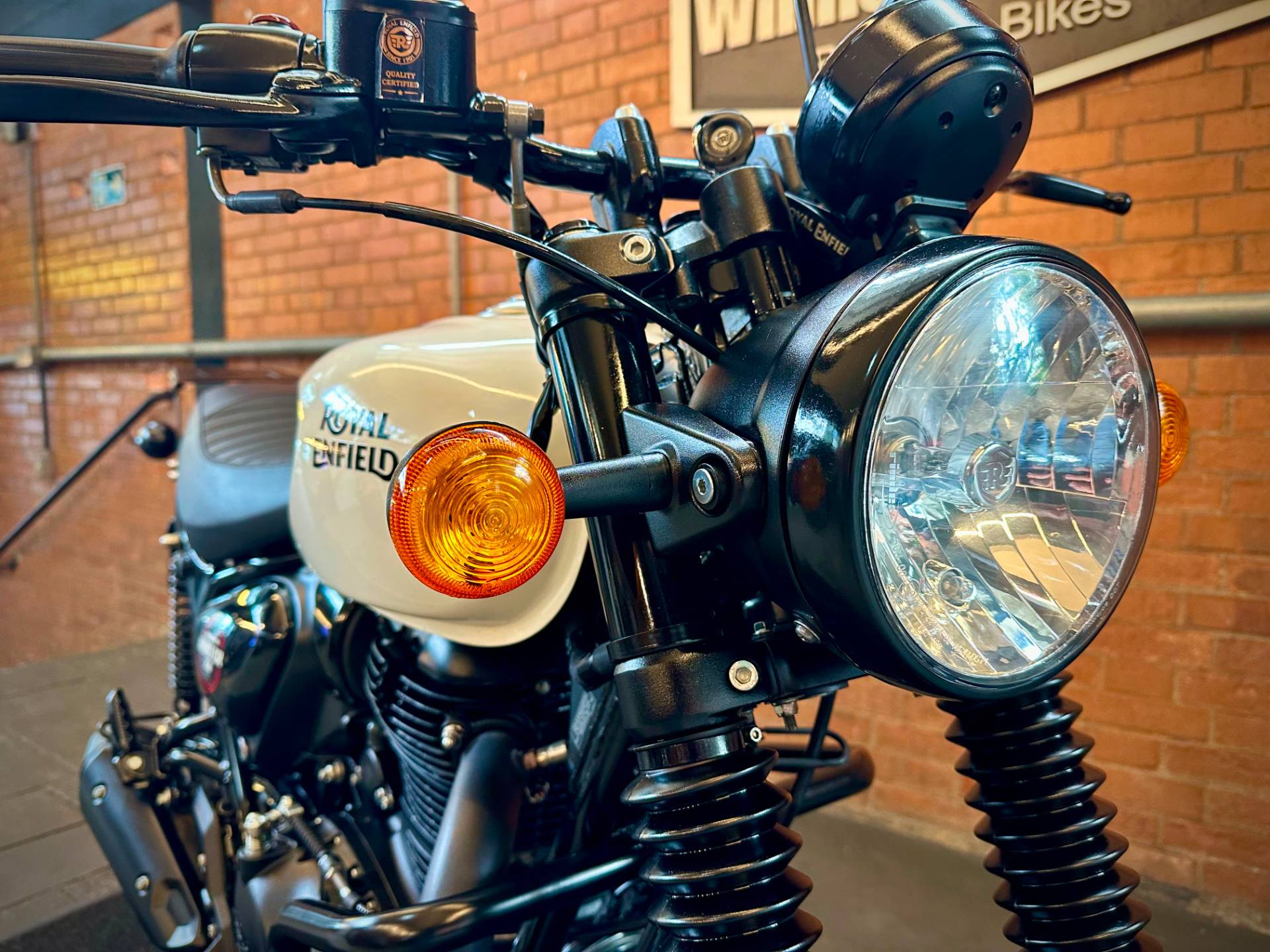 ROYAL ENFIELD HUNTER 350