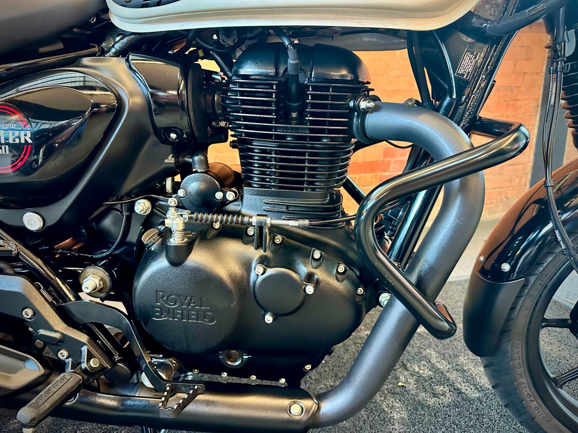 ROYAL ENFIELD HUNTER 350