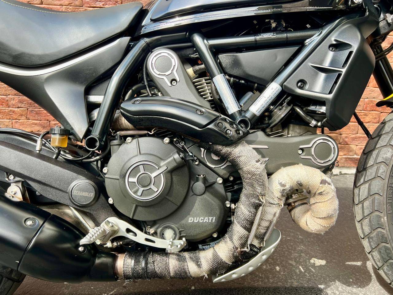DUCATI SCRAMBLER FULL THROTTLE