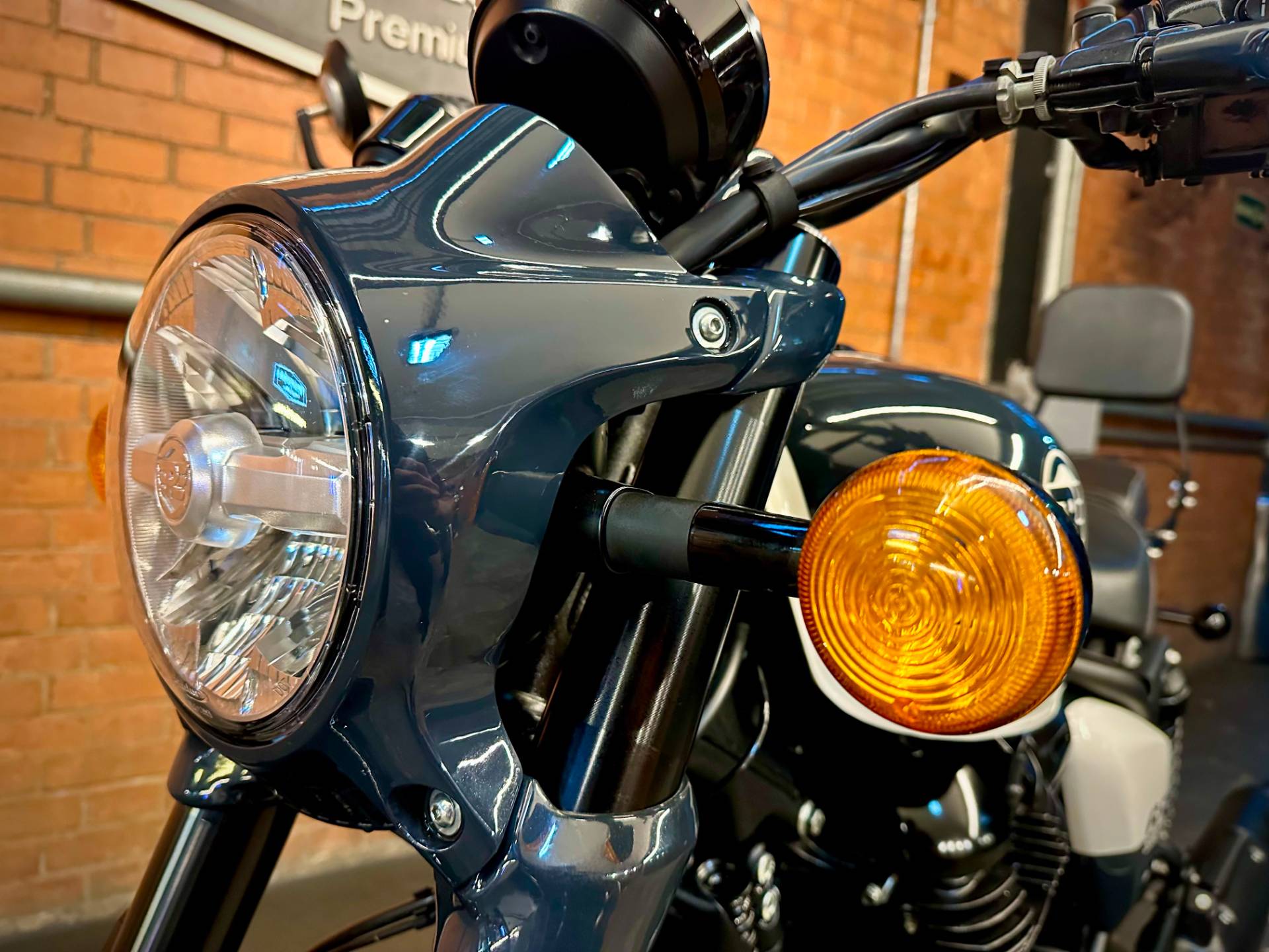 ROYAL ENFIELD SHOTGUN 650 STENCIL WHITE