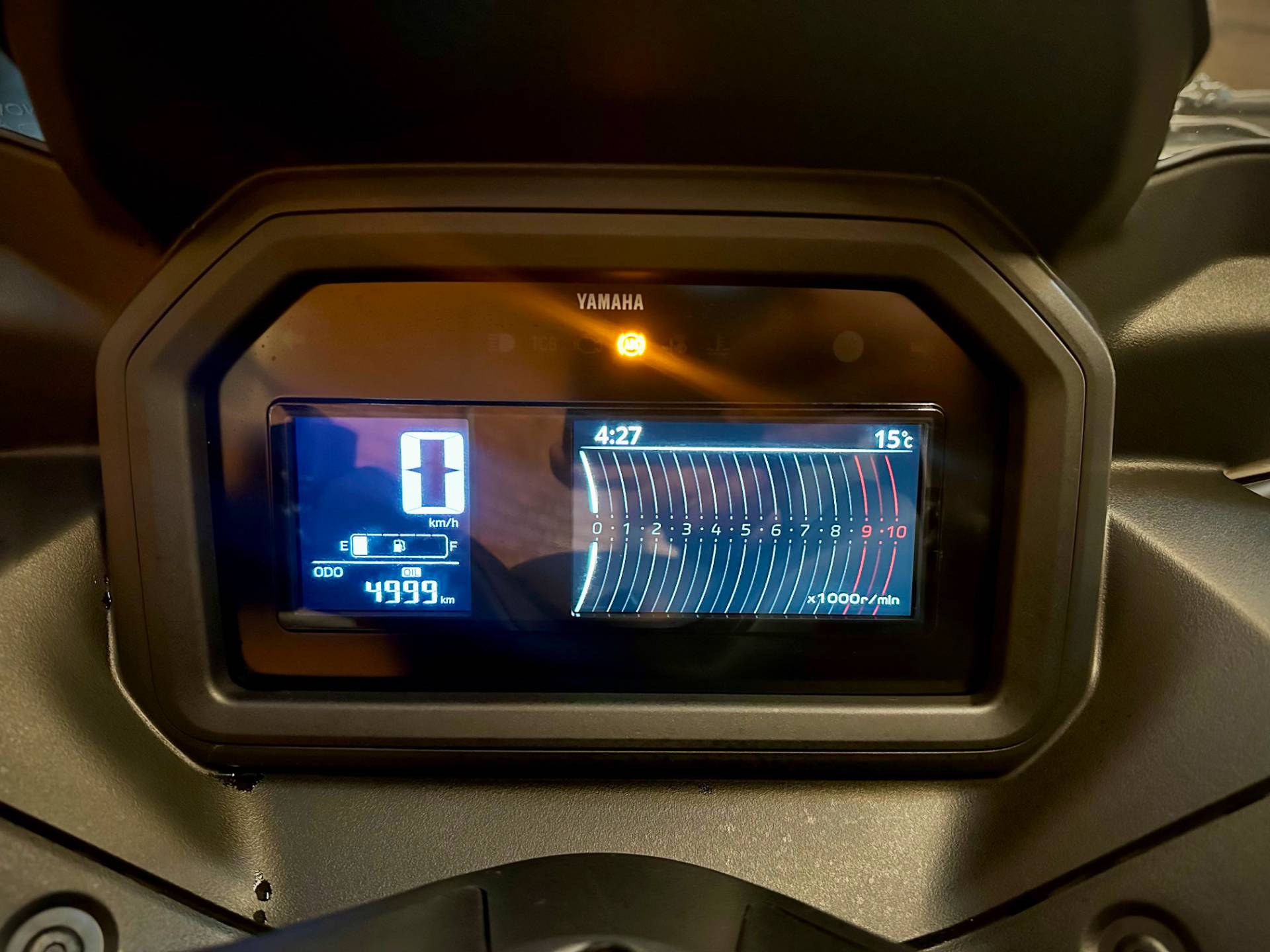 YAMAHA XMAX 300 CONNECTED ABS