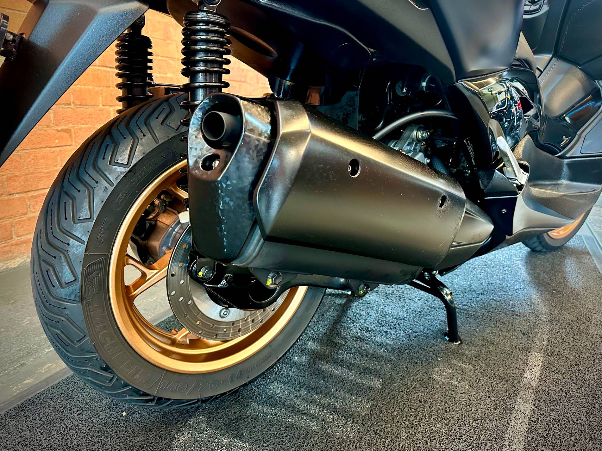 YAMAHA XMAX 250 CONNECTED ABS