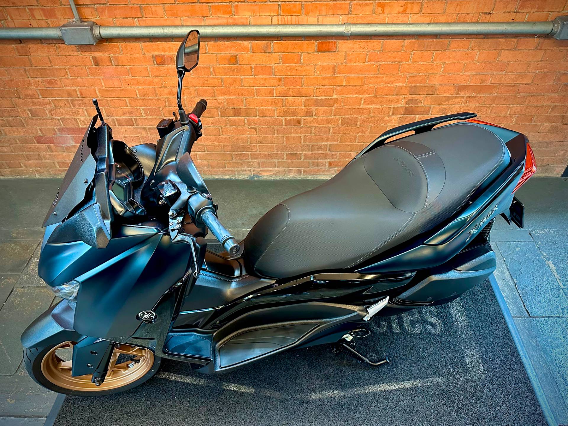 YAMAHA XMAX 250 CONNECTED ABS