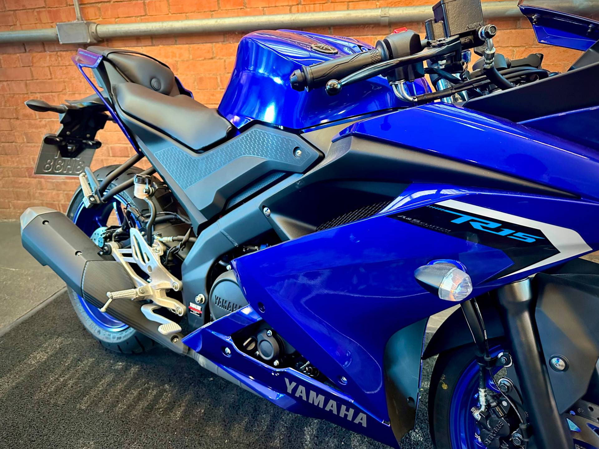 YAMAHA YZF R15