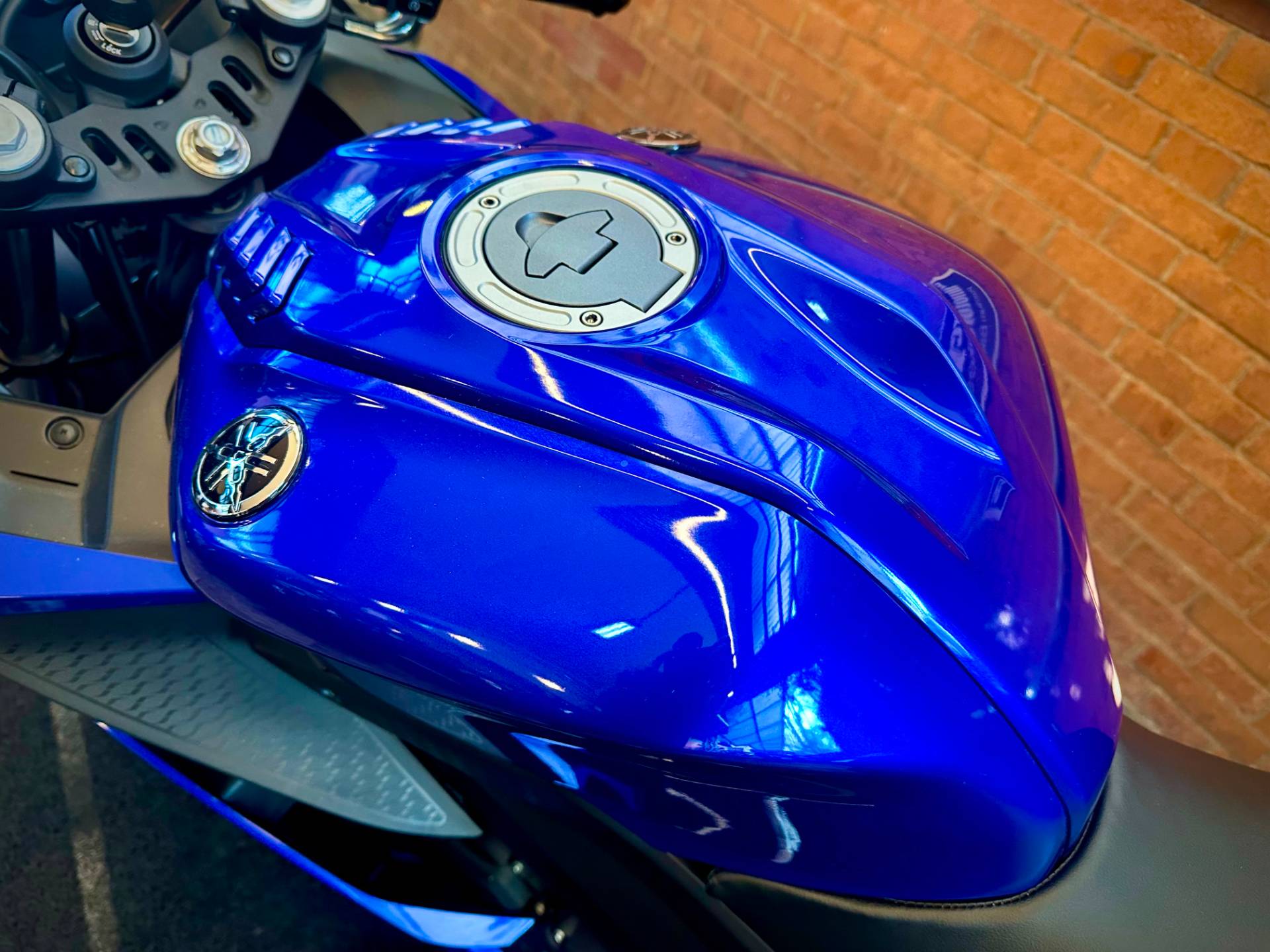 YAMAHA YZF R15