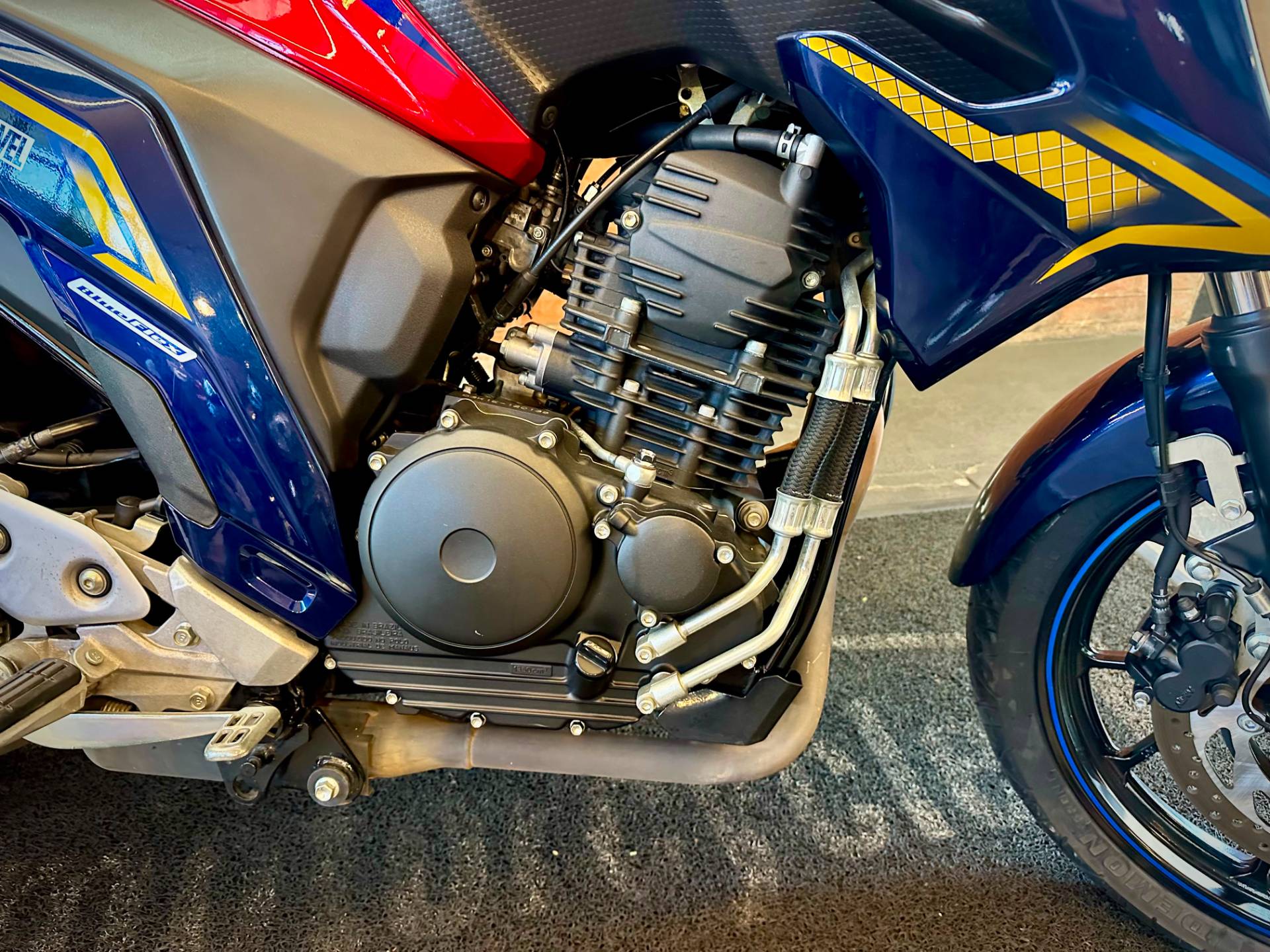YAMAHA FZ25 FAZER ABS