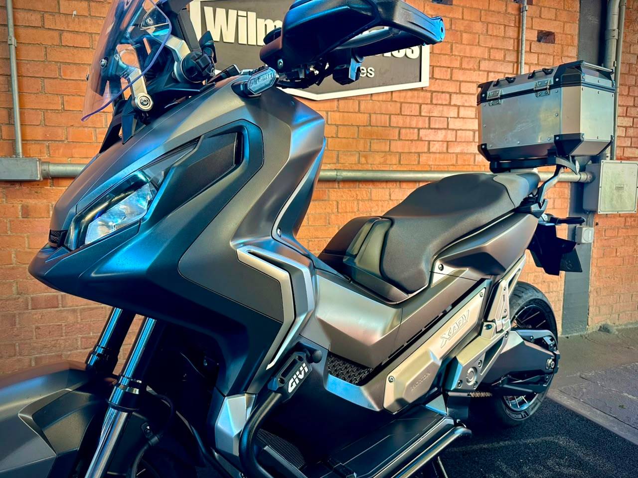 HONDA X-ADV