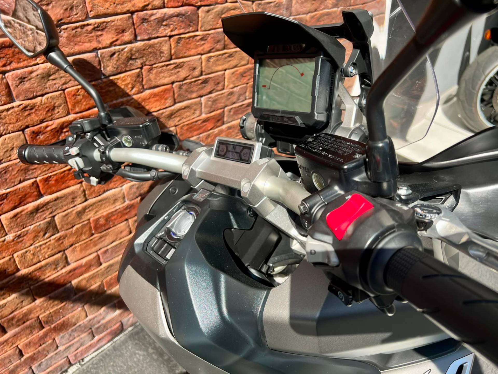 HONDA X-ADV