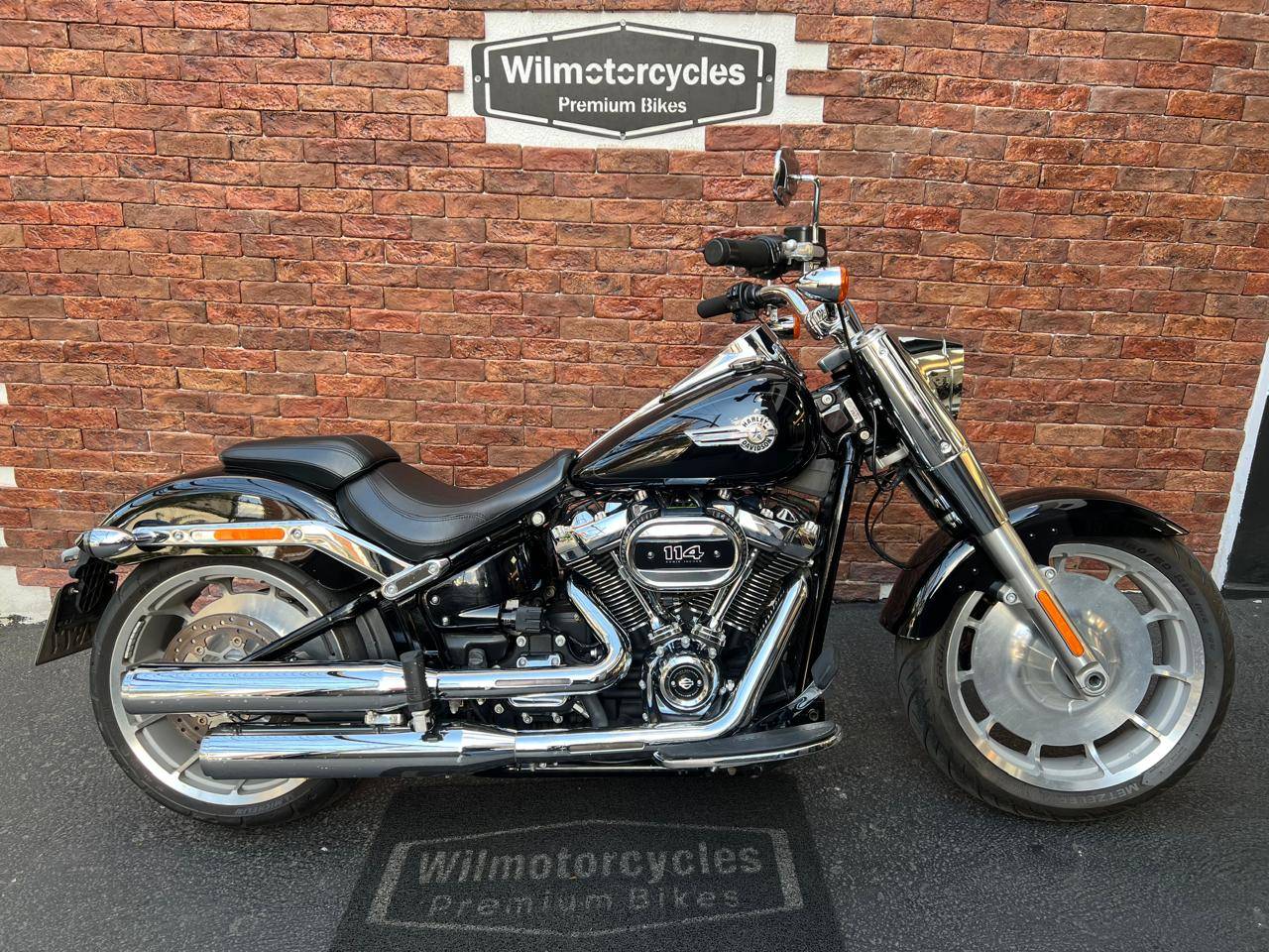 HARLEY-DAVIDSON SOFTAIL FAT BOY 114