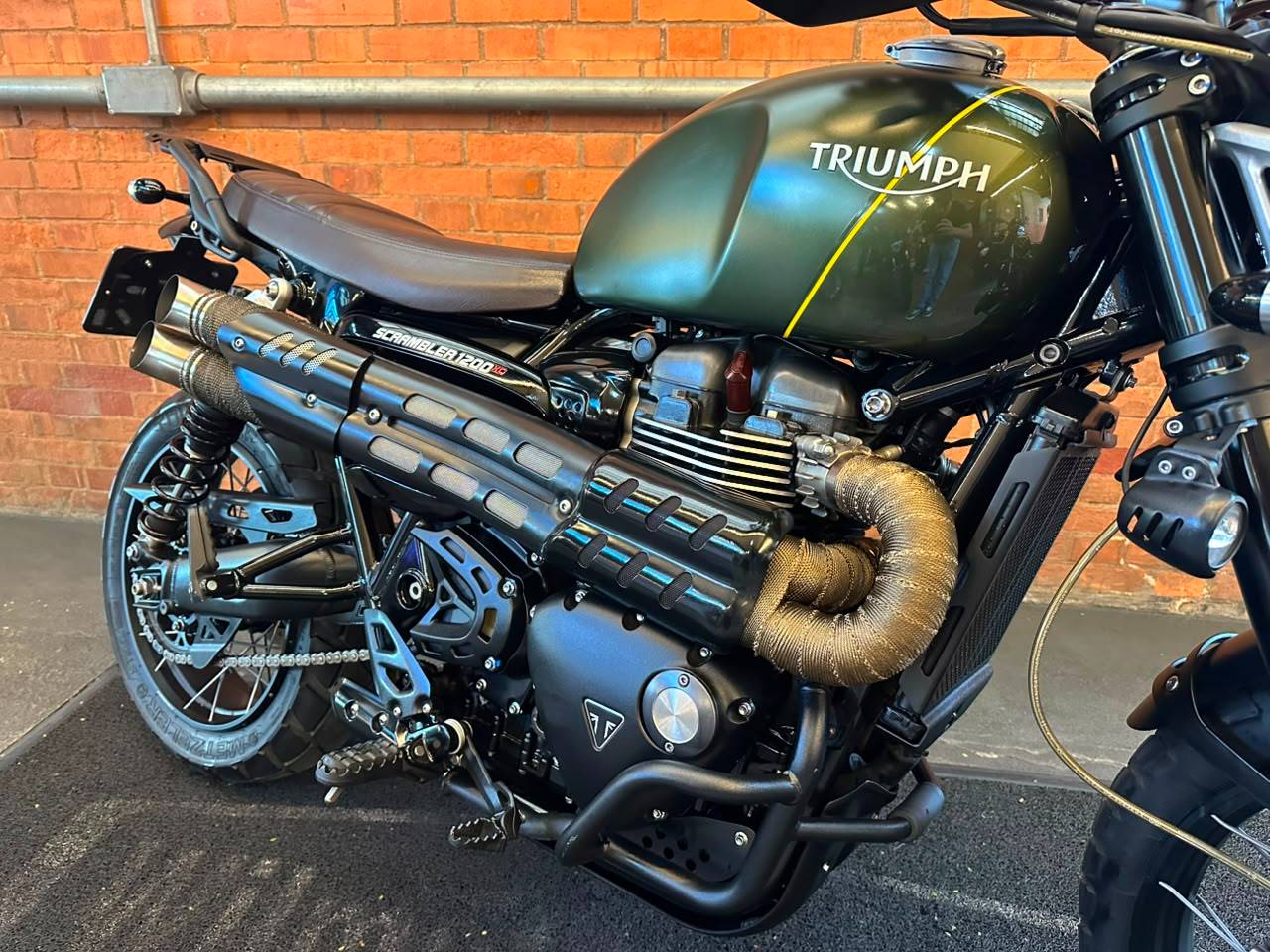 TRIUMPH BONNEVILLE SCRAMBLER 1200 XC