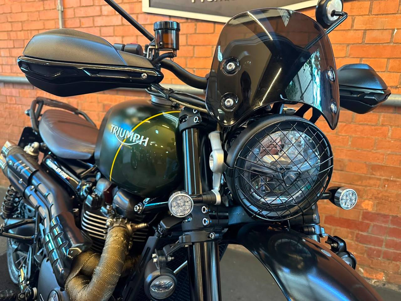 TRIUMPH BONNEVILLE SCRAMBLER 1200 XC