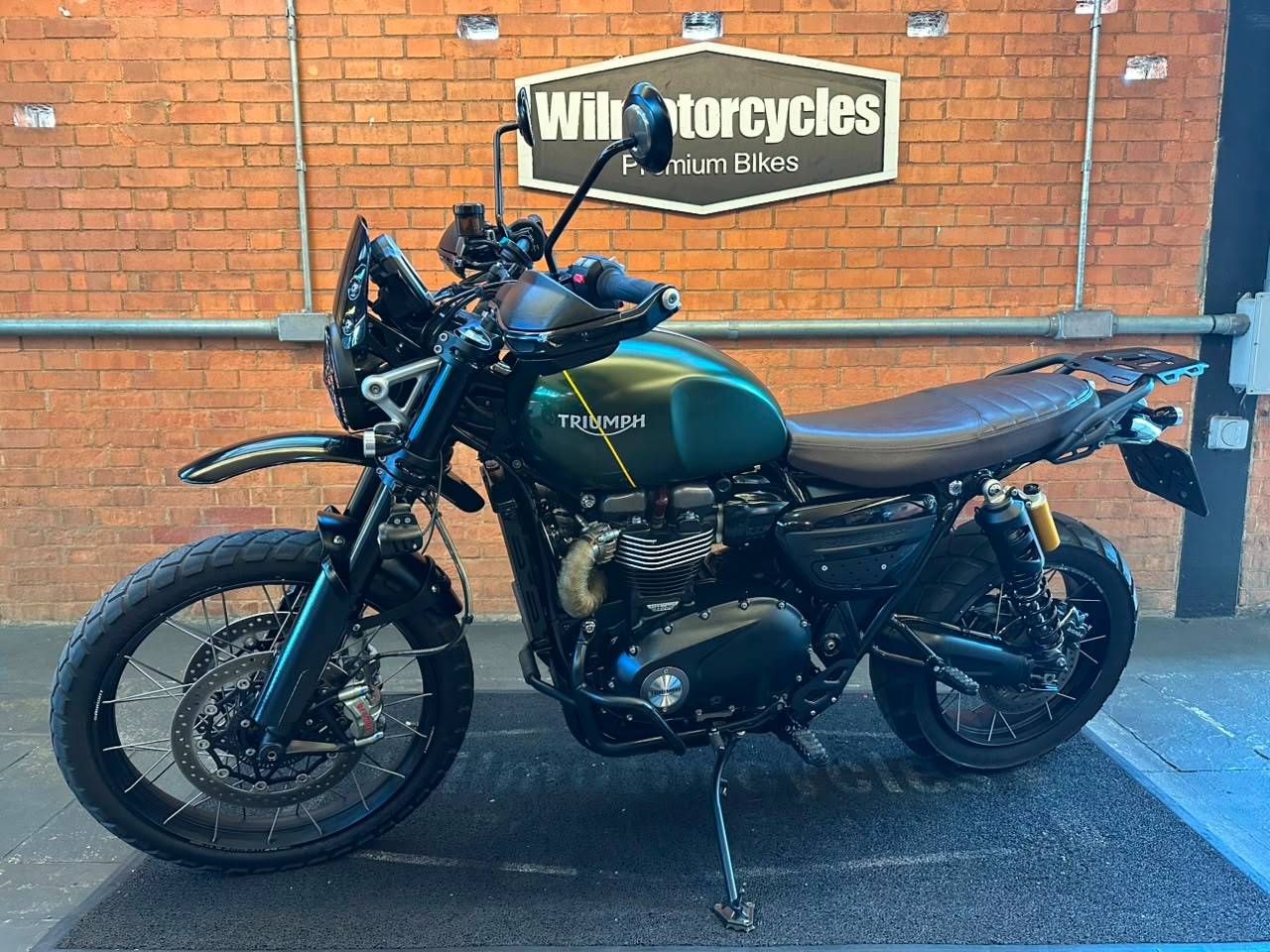 TRIUMPH BONNEVILLE SCRAMBLER 1200 XC