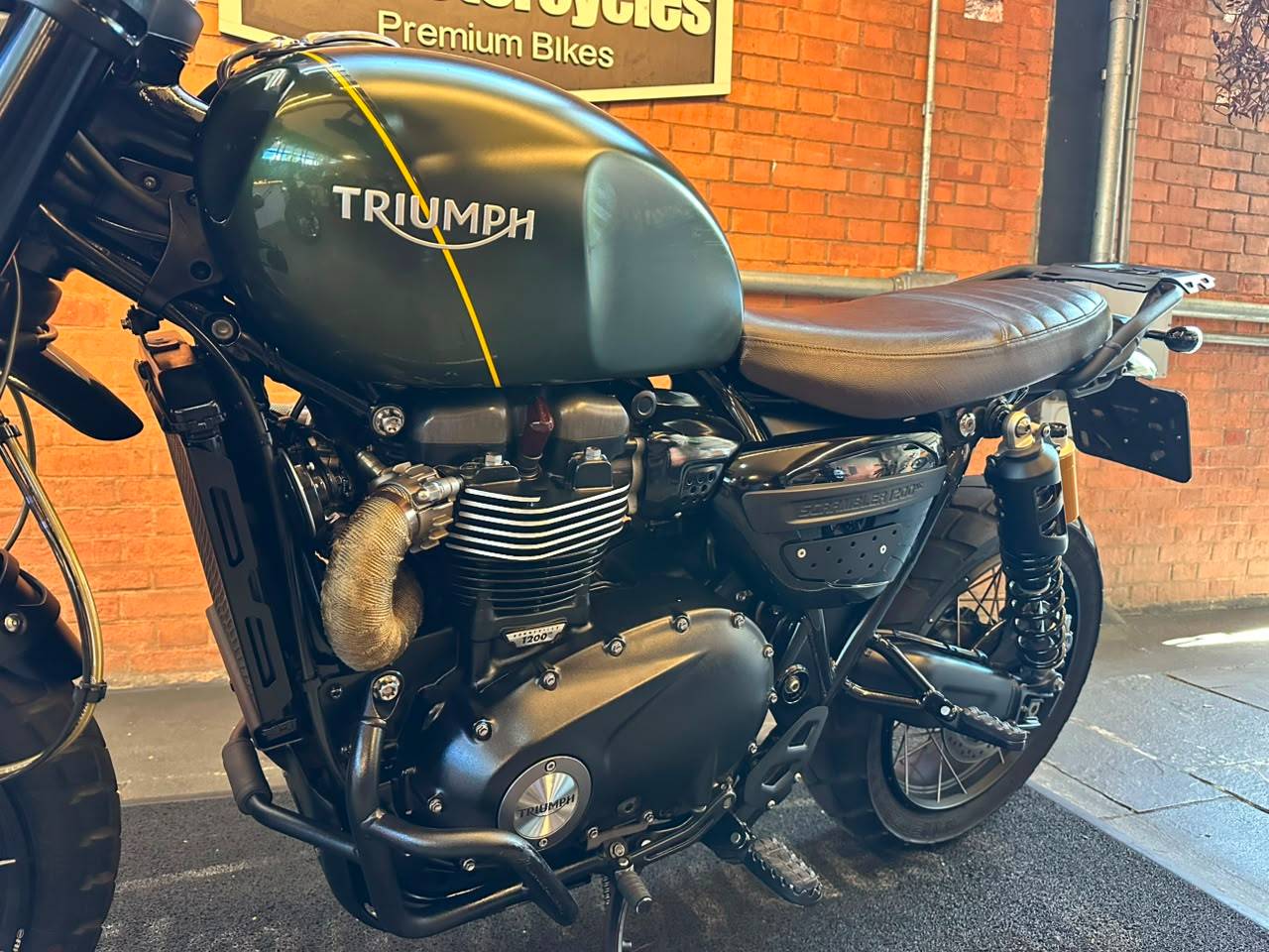 TRIUMPH BONNEVILLE SCRAMBLER 1200 XC