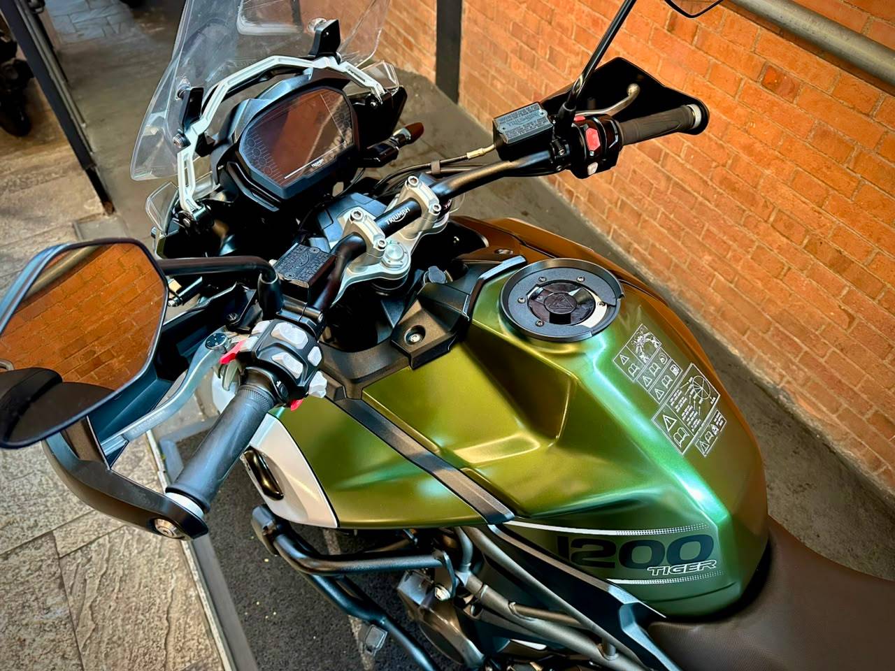 TRIUMPH TIGER 1200 XCX