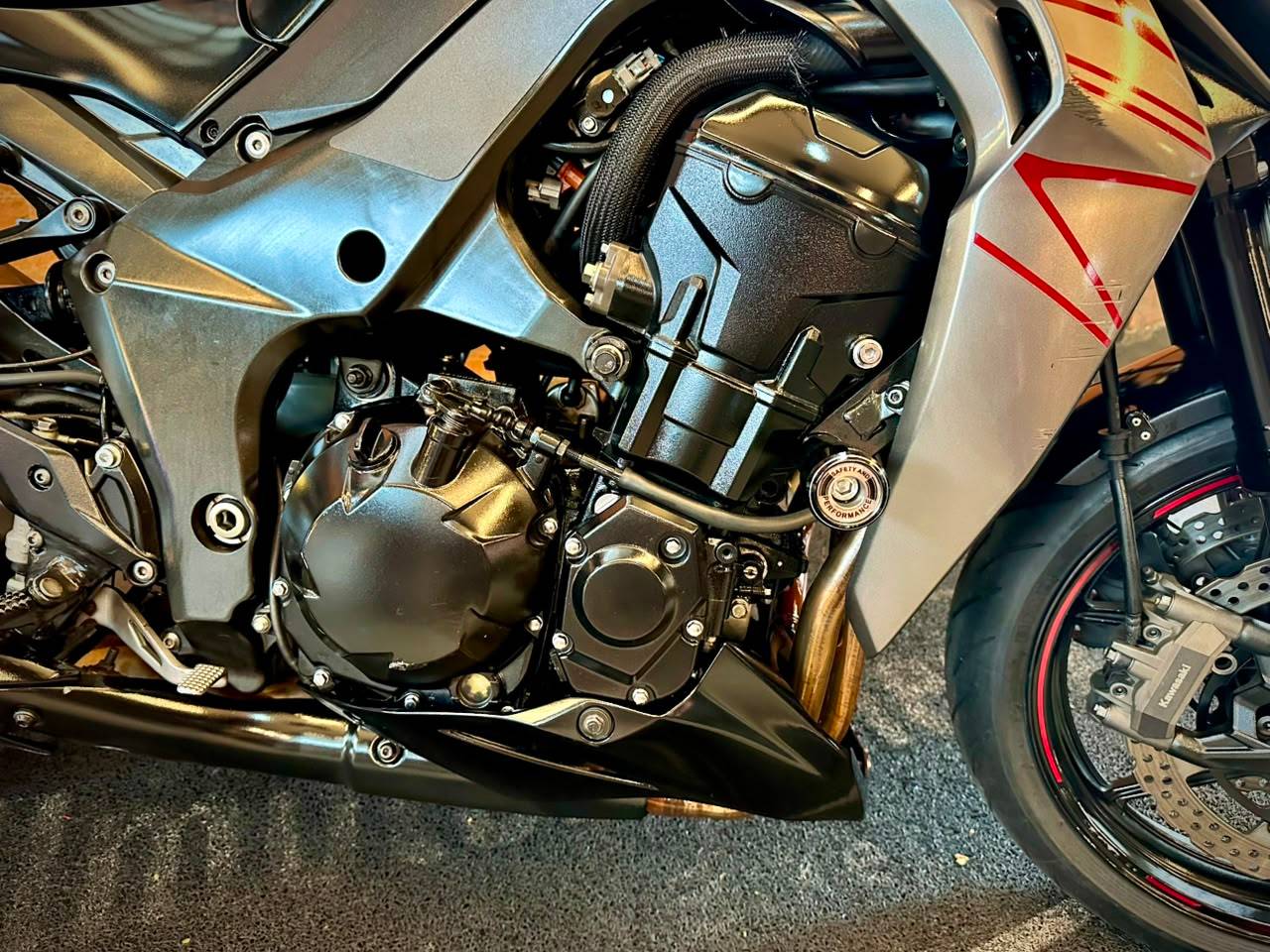 KAWASAKI Z1000 ABS