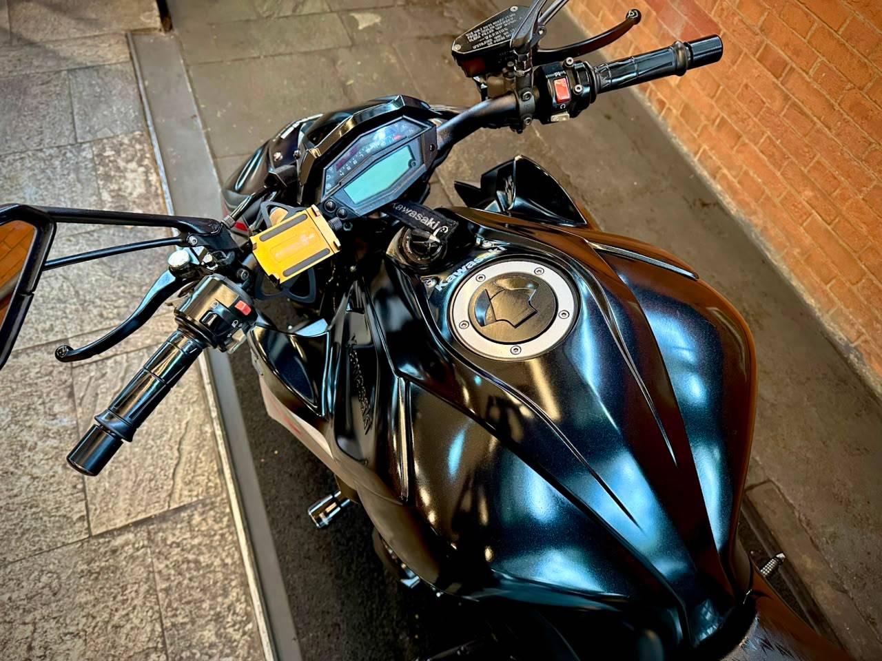 KAWASAKI Z1000 ABS