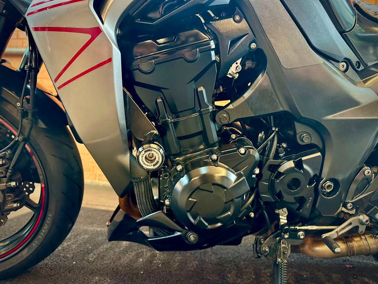 KAWASAKI Z1000 ABS