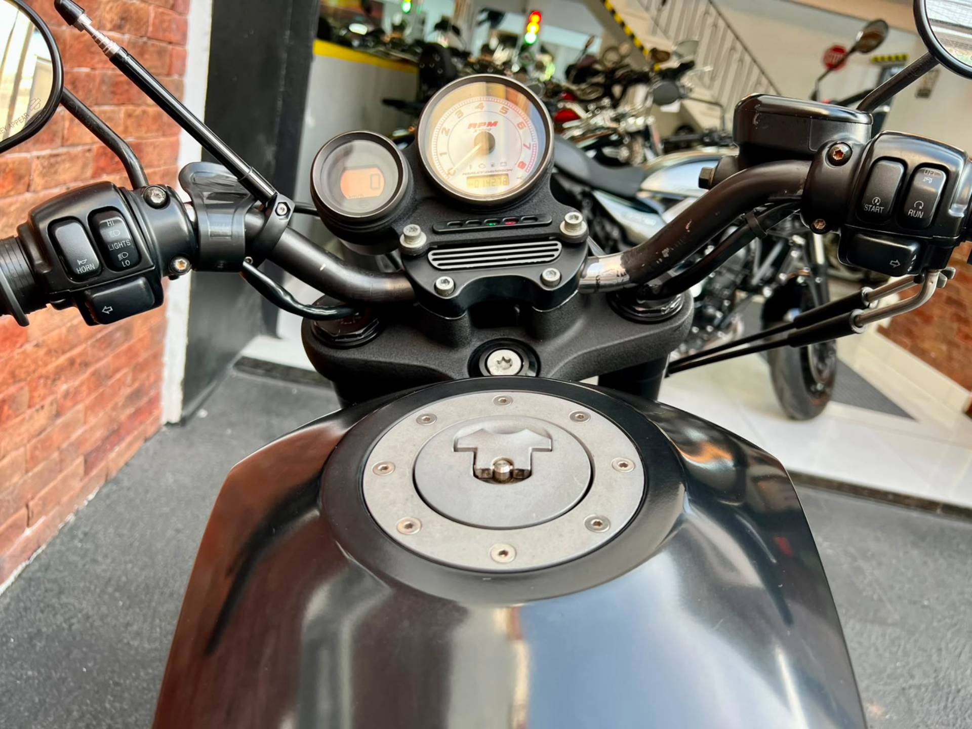 HARLEY-DAVIDSON SPORTSTER XR 1200x