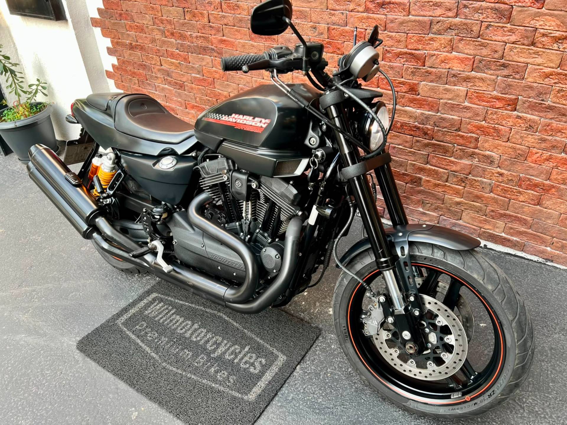HARLEY-DAVIDSON SPORTSTER XR 1200x