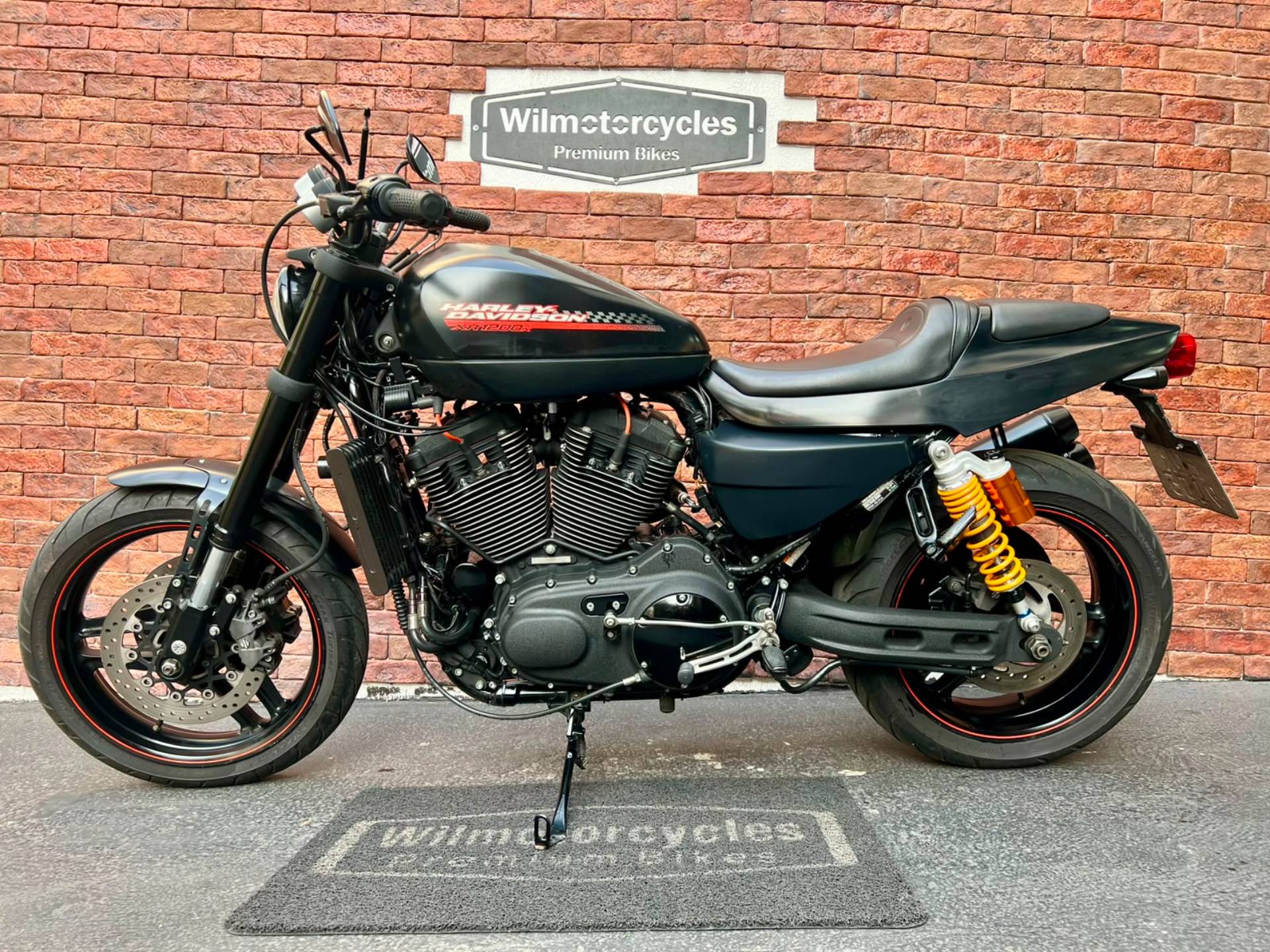 HARLEY-DAVIDSON SPORTSTER XR 1200x