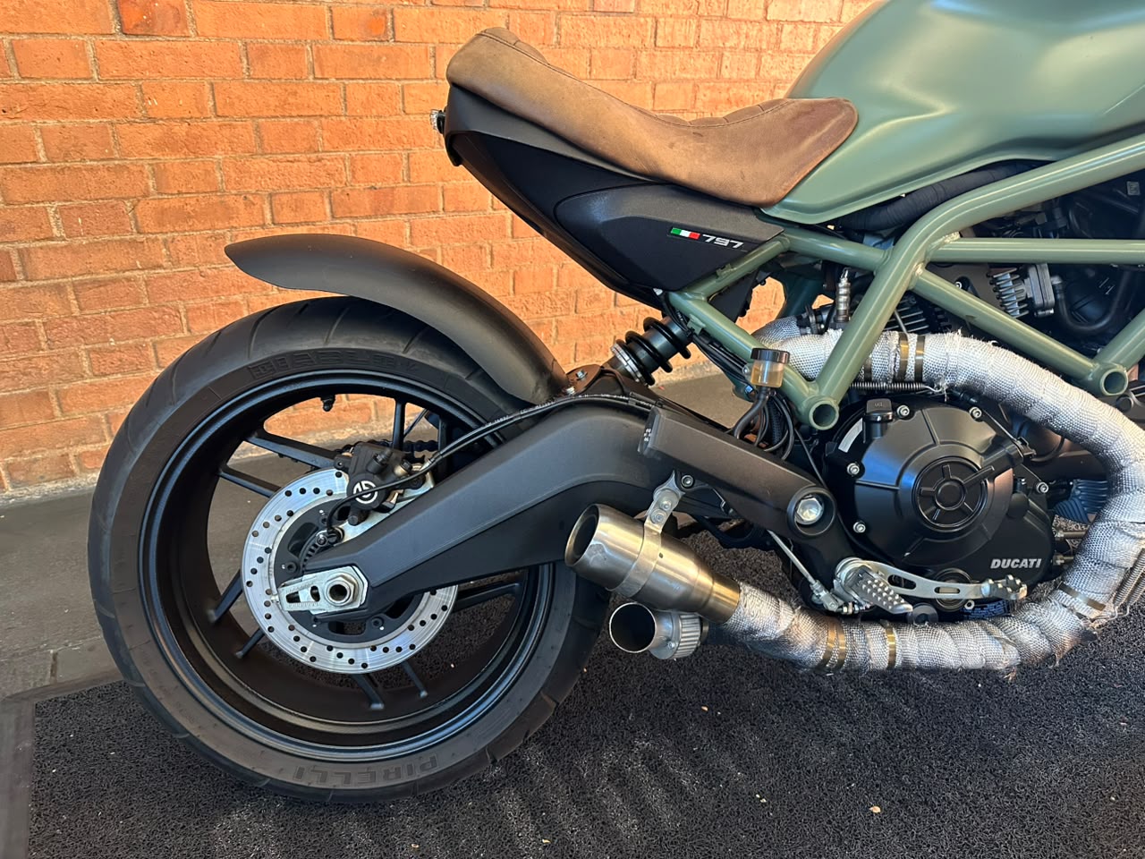 DUCATI MONSTER 797