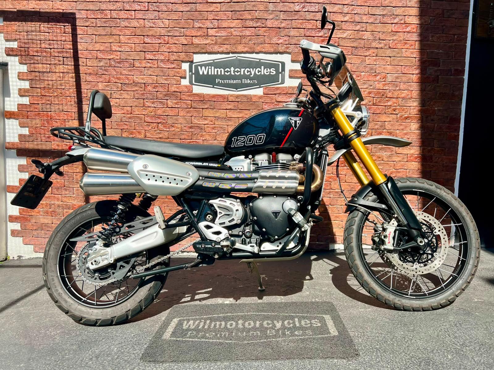 TRIUMPH BONNEVILLE SCRAMBLER 1200 XE