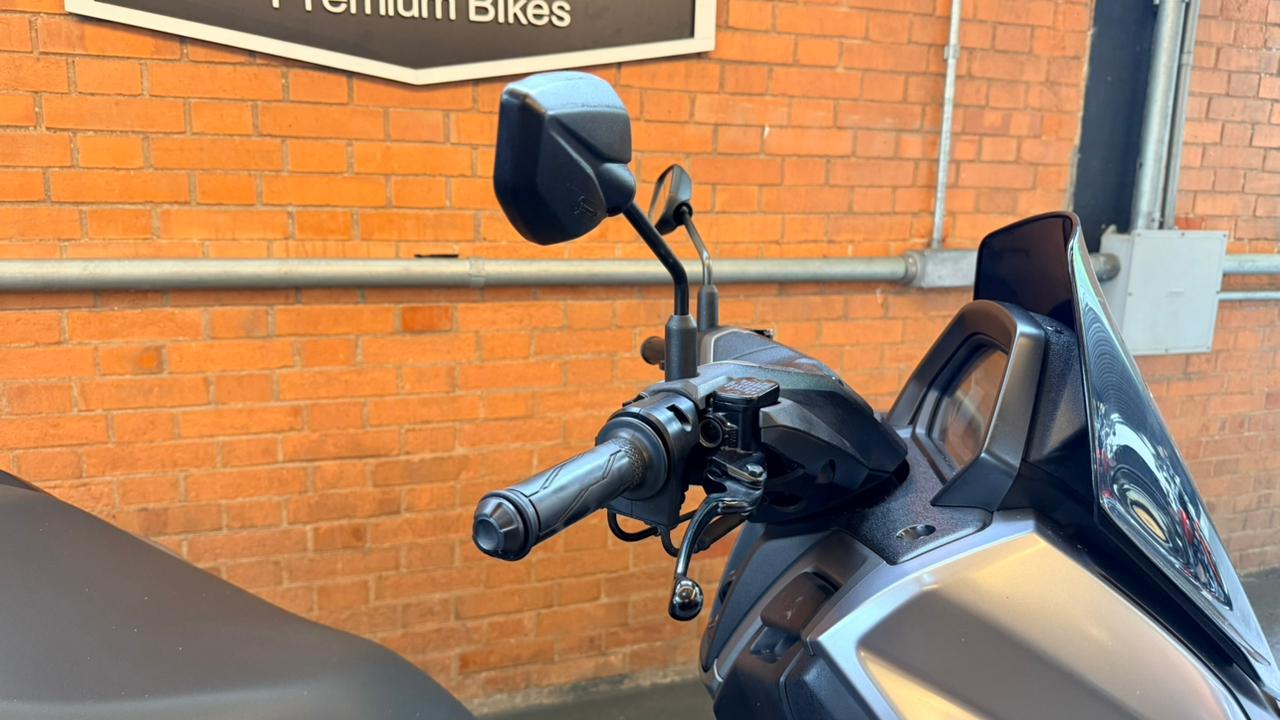 YAMAHA NMAX CONNECTED 160 ABS
