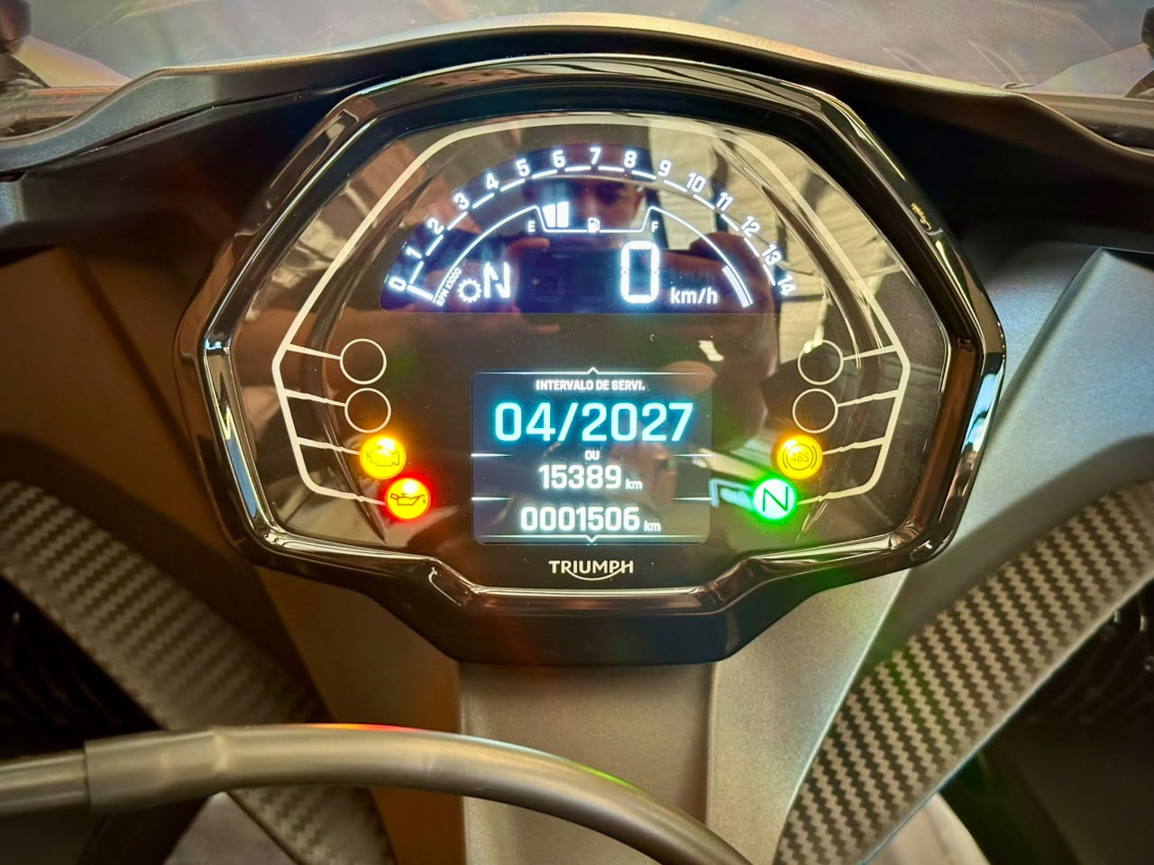 TRIUMPH DAYTONA 660