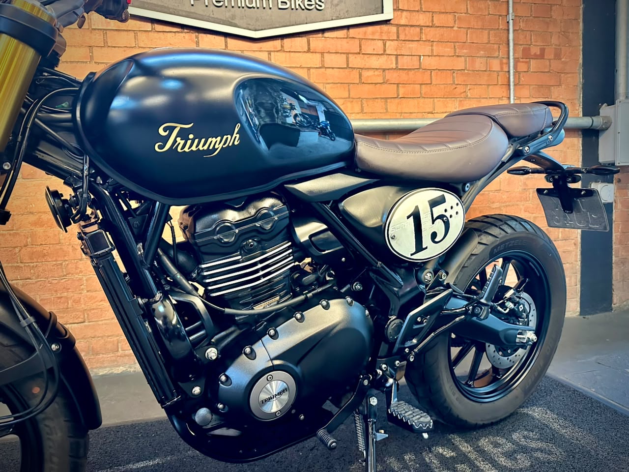 TRIUMPH SCRAMBLER