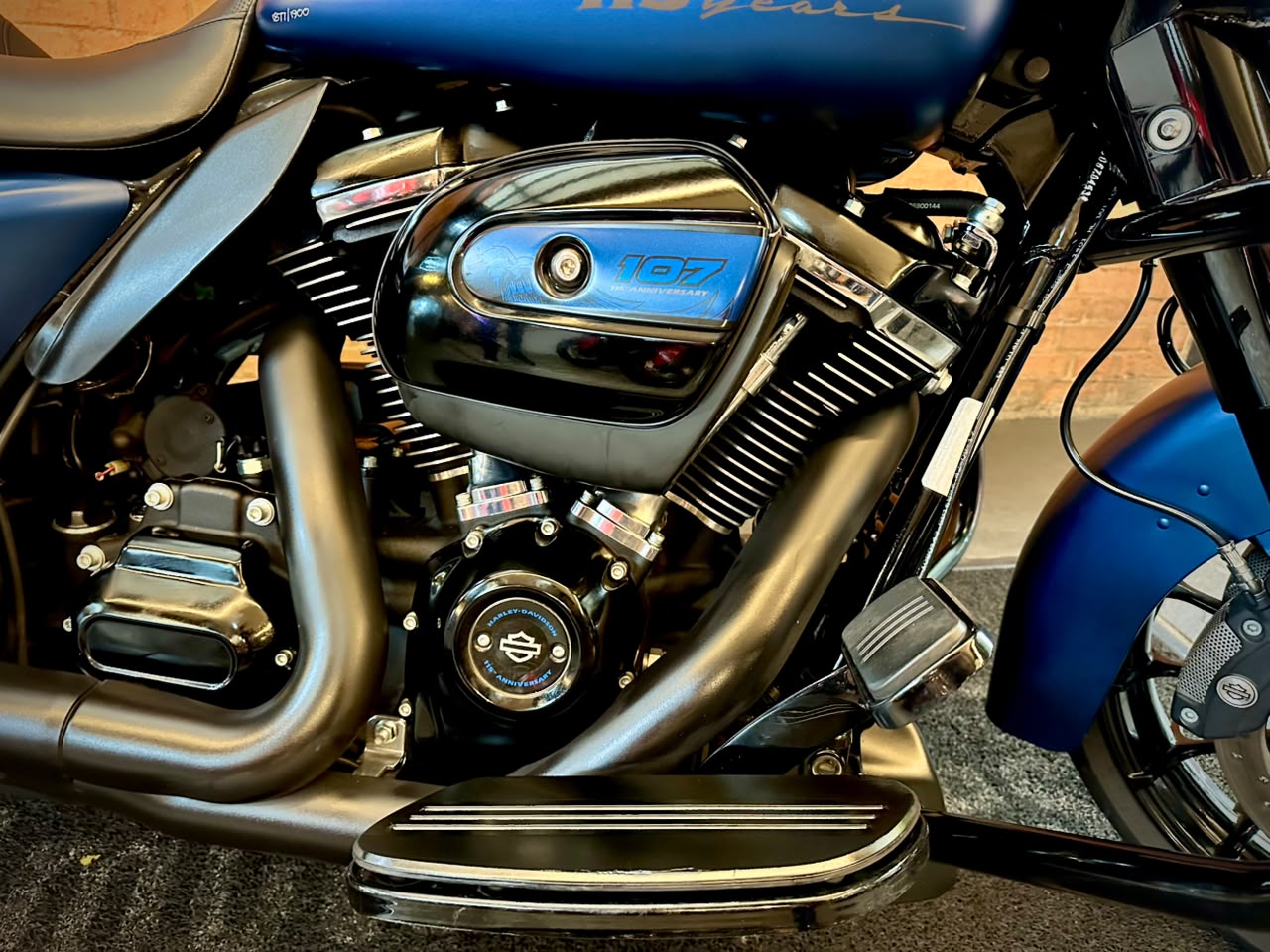 HARLEY-DAVIDSON STREET GLIDE SPECIAL 115TH ANNIVERSARY
