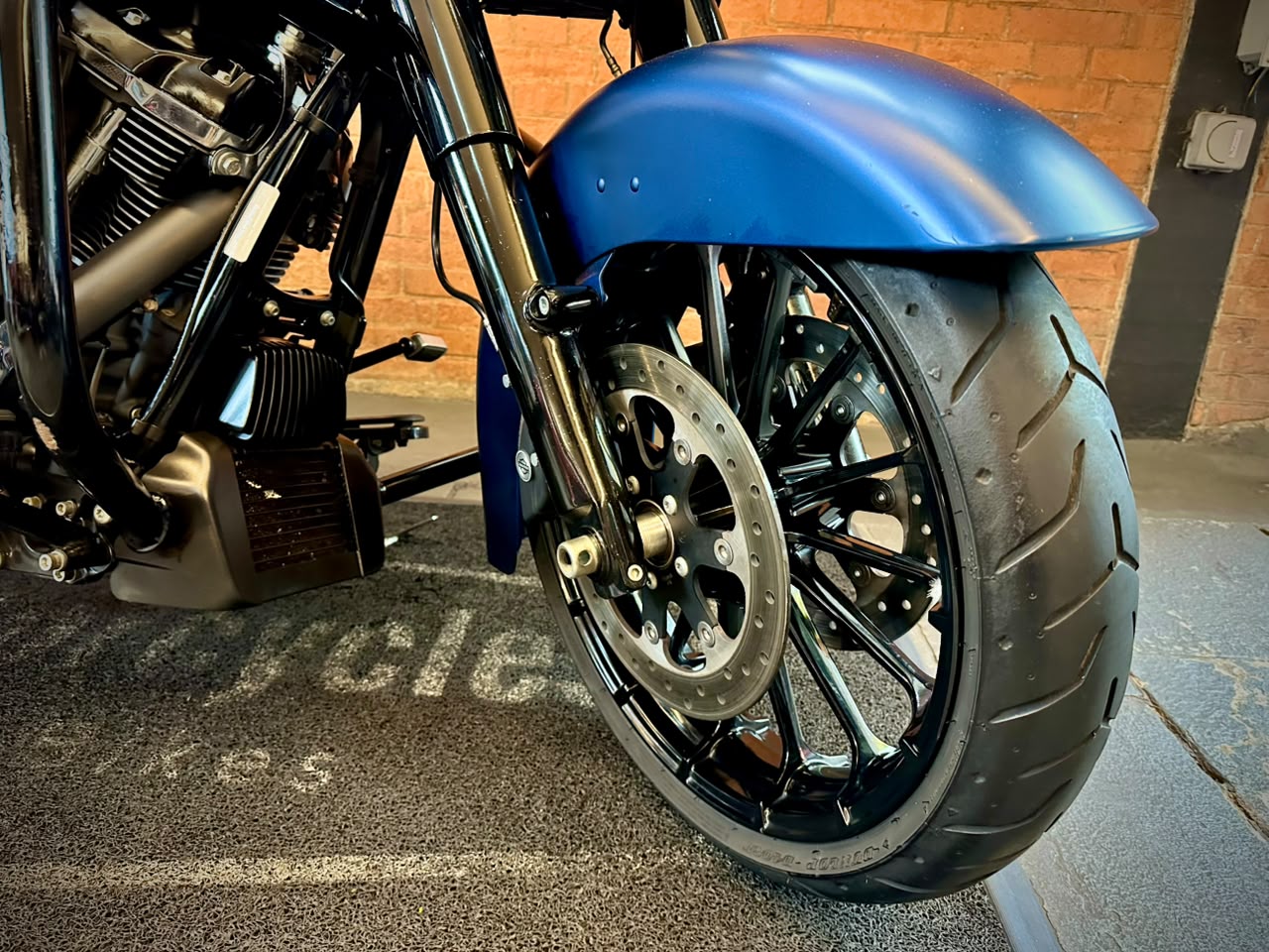 HARLEY-DAVIDSON STREET GLIDE SPECIAL 115TH ANNIVERSARY