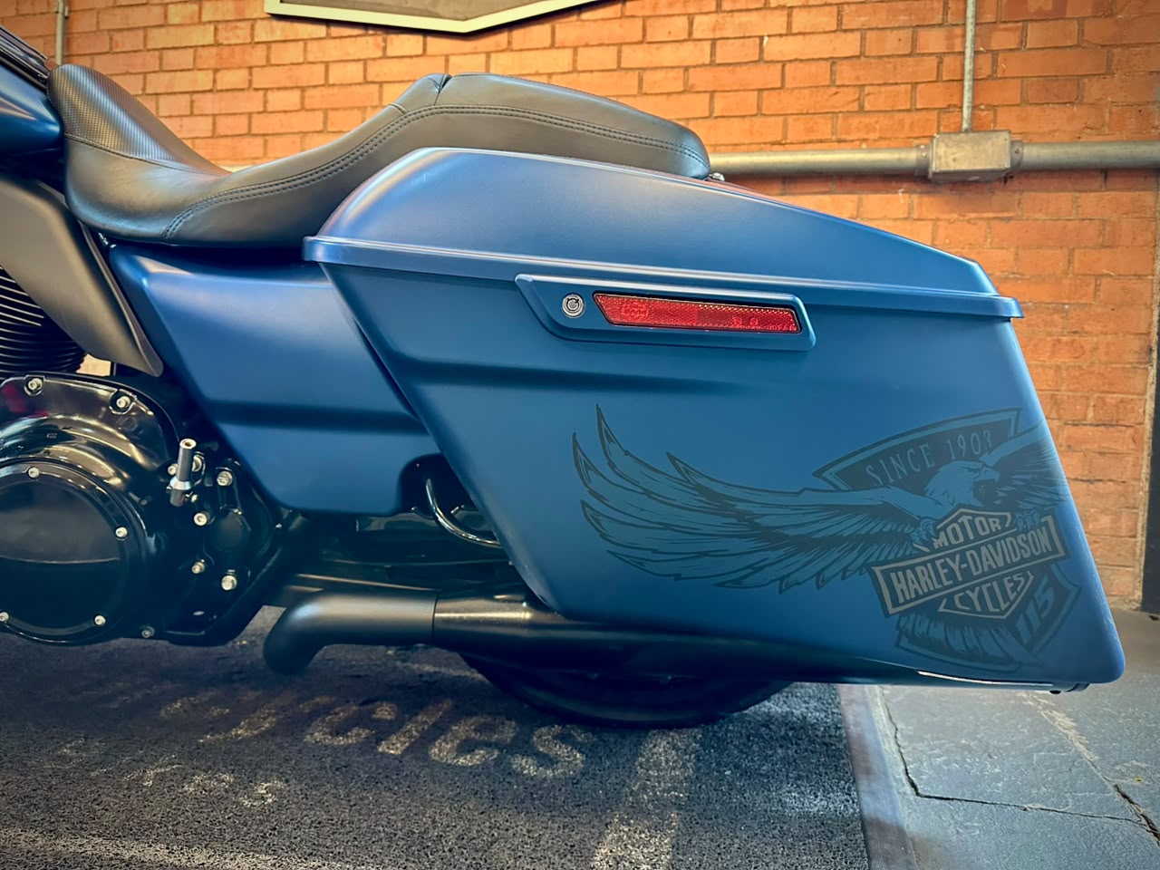 HARLEY-DAVIDSON STREET GLIDE SPECIAL 115TH ANNIVERSARY