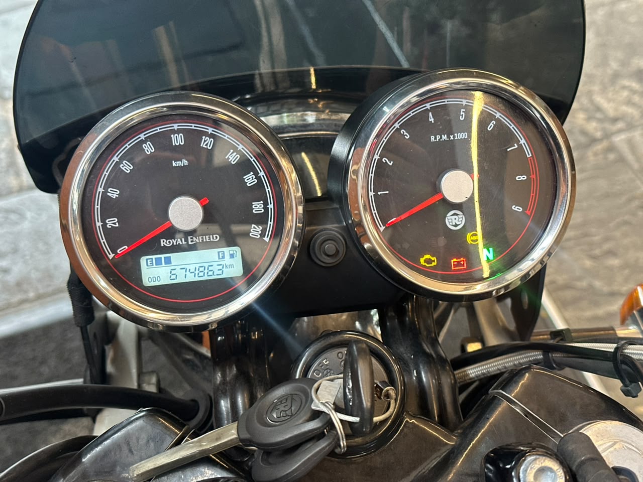 ROYAL ENFIELD INTERCEPTOR 