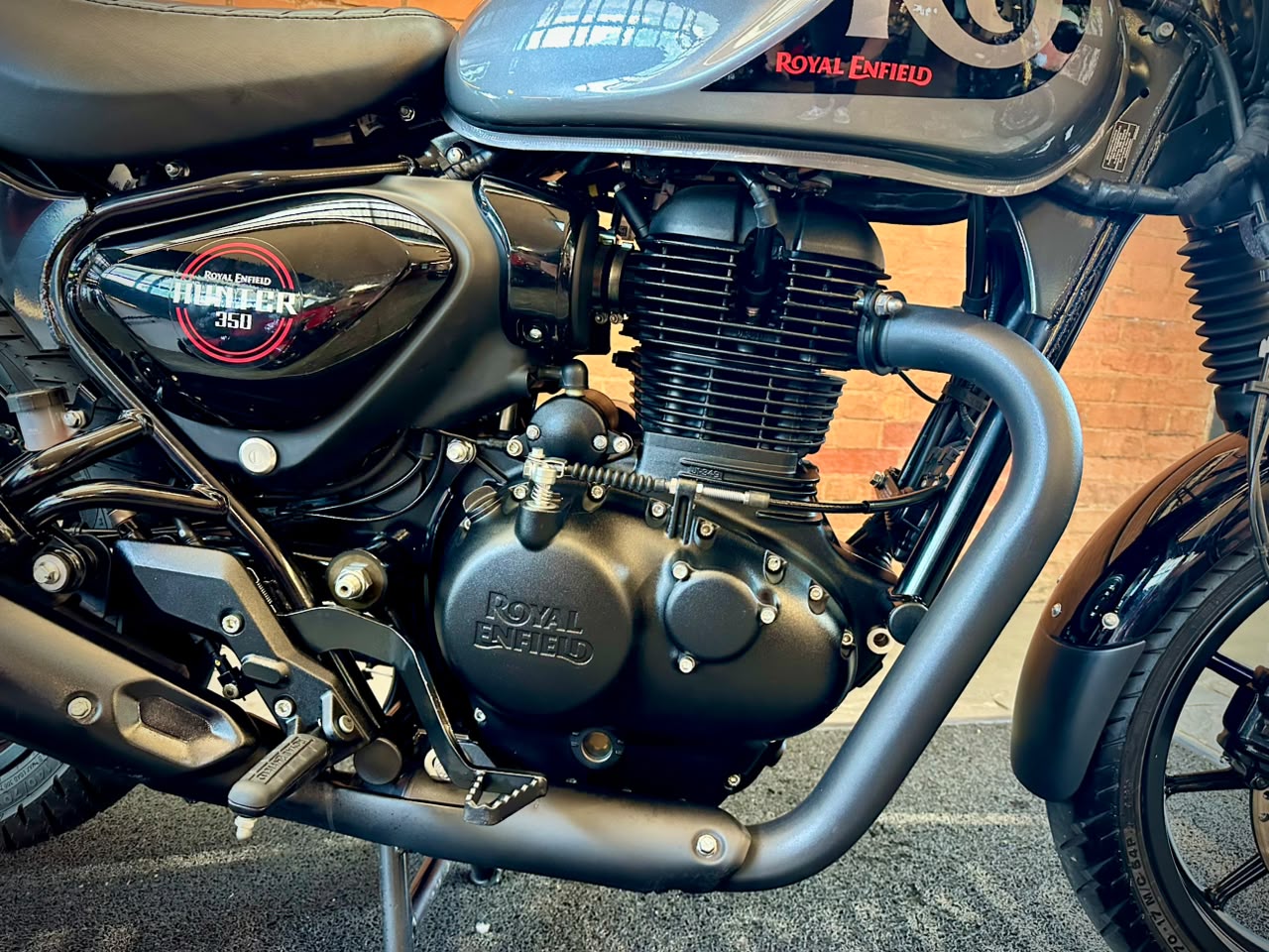ROYAL ENFIELD HUNTER 350