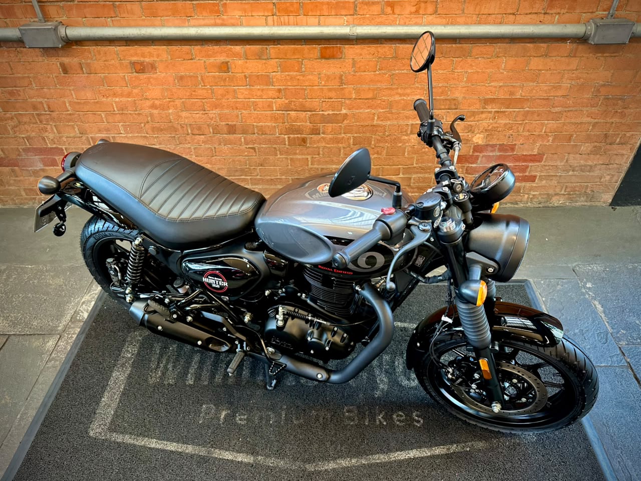 ROYAL ENFIELD HUNTER 350