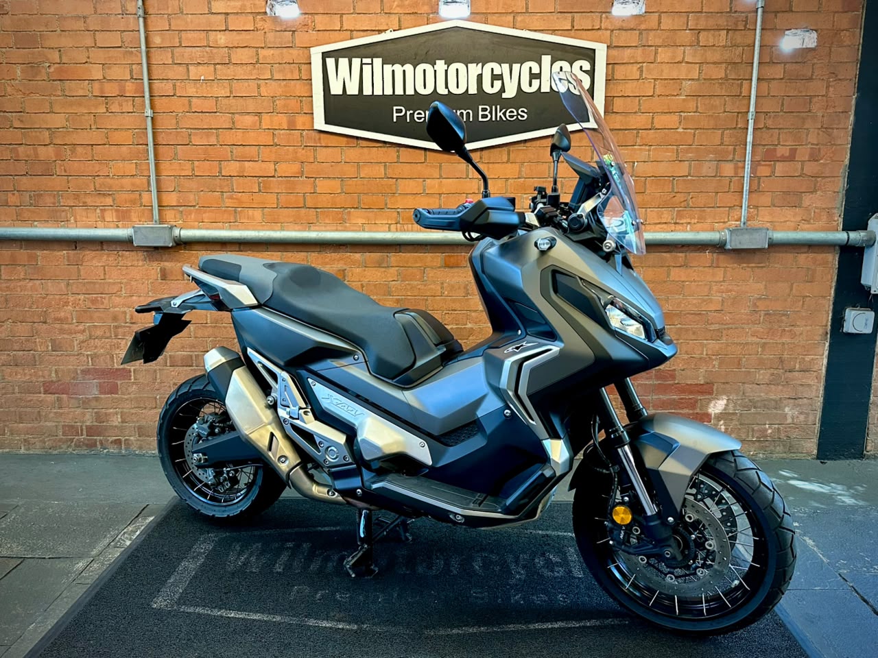 HONDA X-ADV