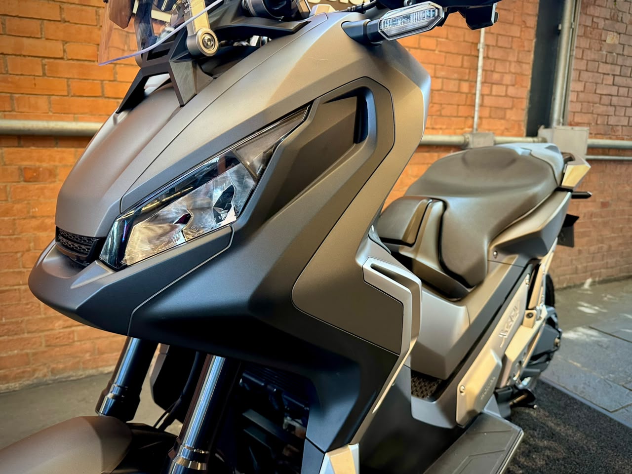 HONDA X-ADV