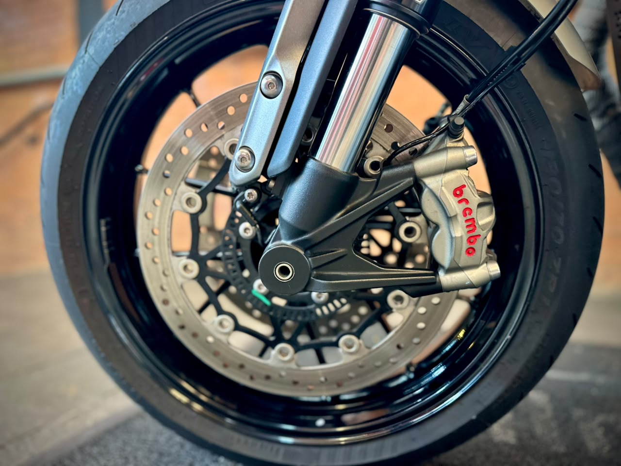 TRIUMPH SPEED TWIN 