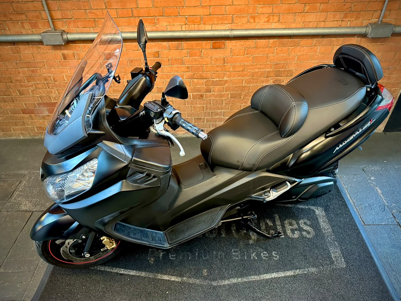 DAFRA MAXSYM 400i
