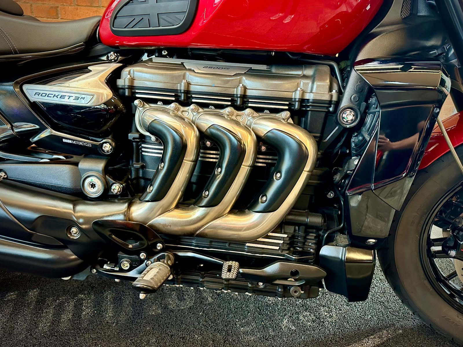 TRIUMPH ROCKET III R