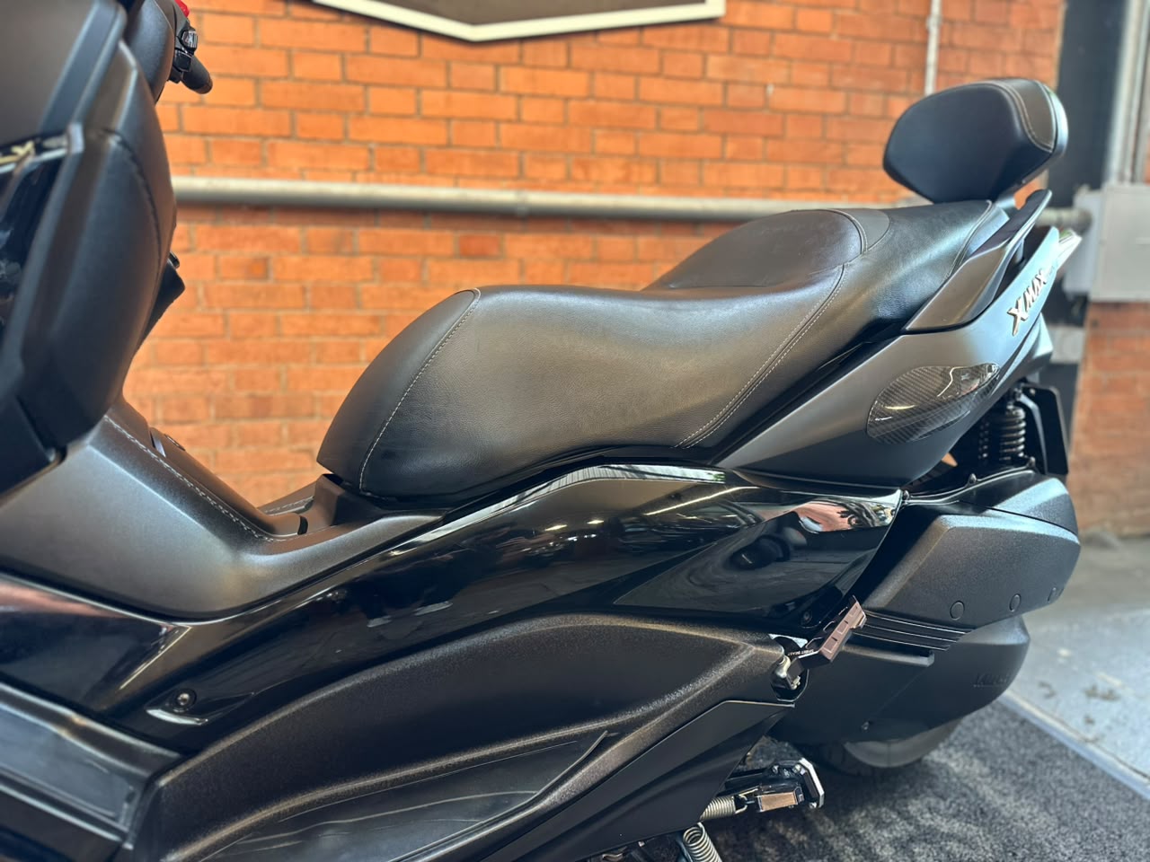 YAMAHA XMAX ABS
