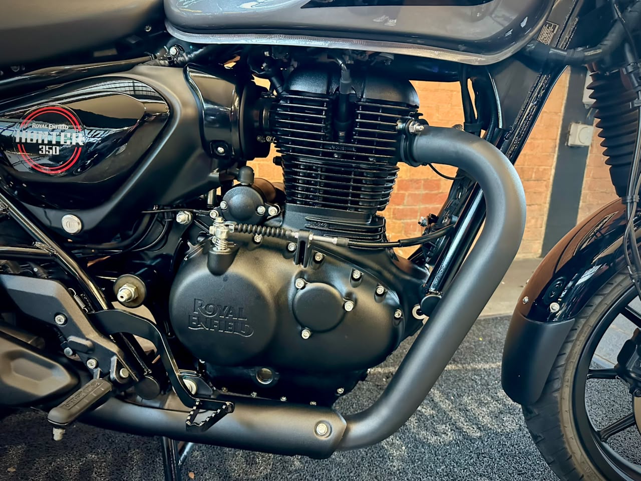 ROYAL ENFIELD HUNTER 350