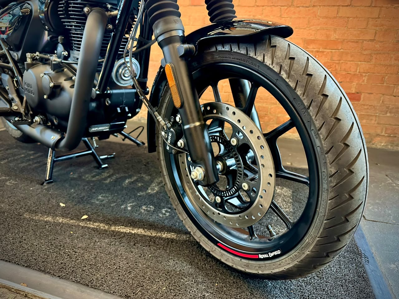 ROYAL ENFIELD HUNTER 350