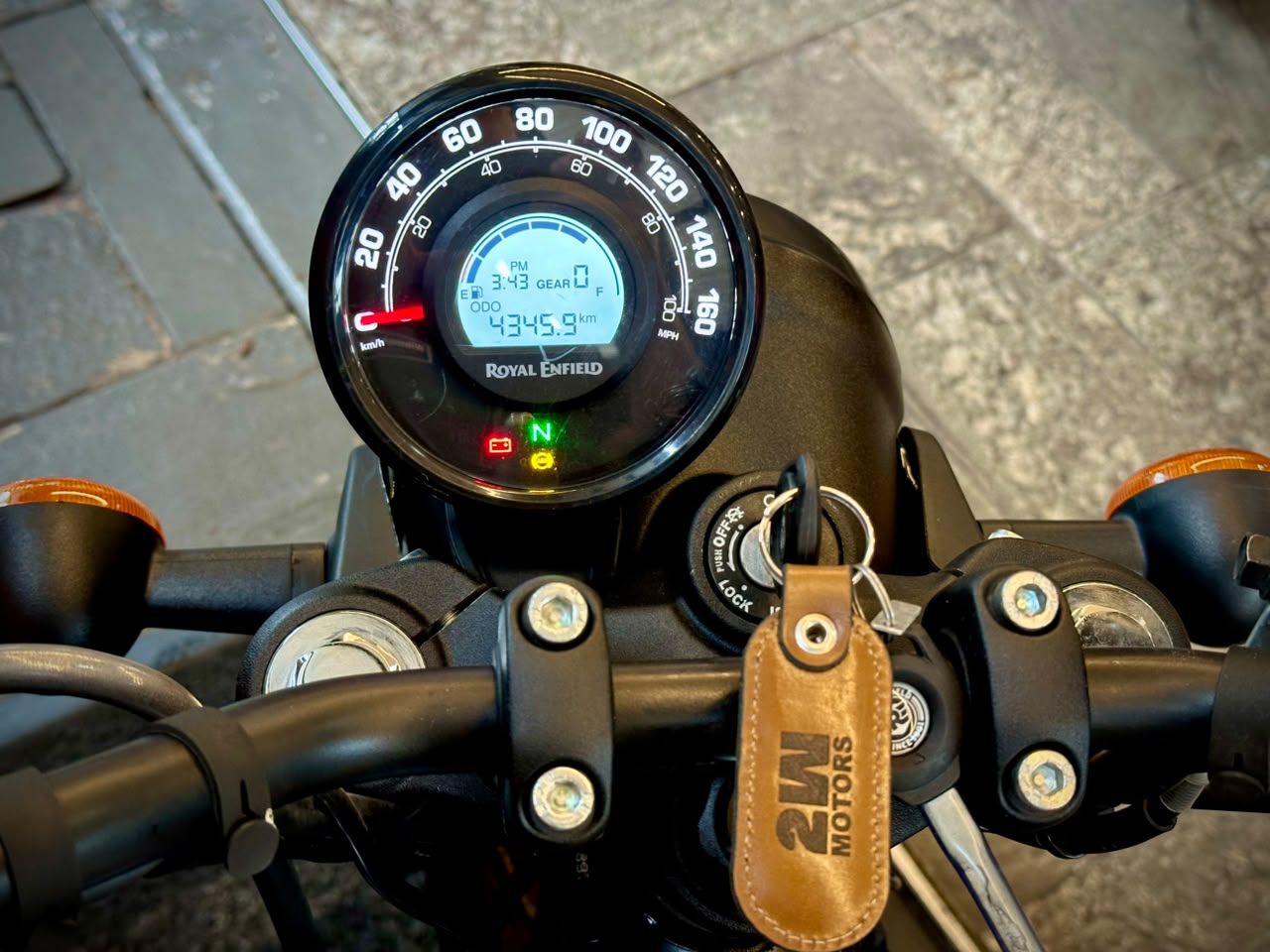 ROYAL ENFIELD HUNTER 350