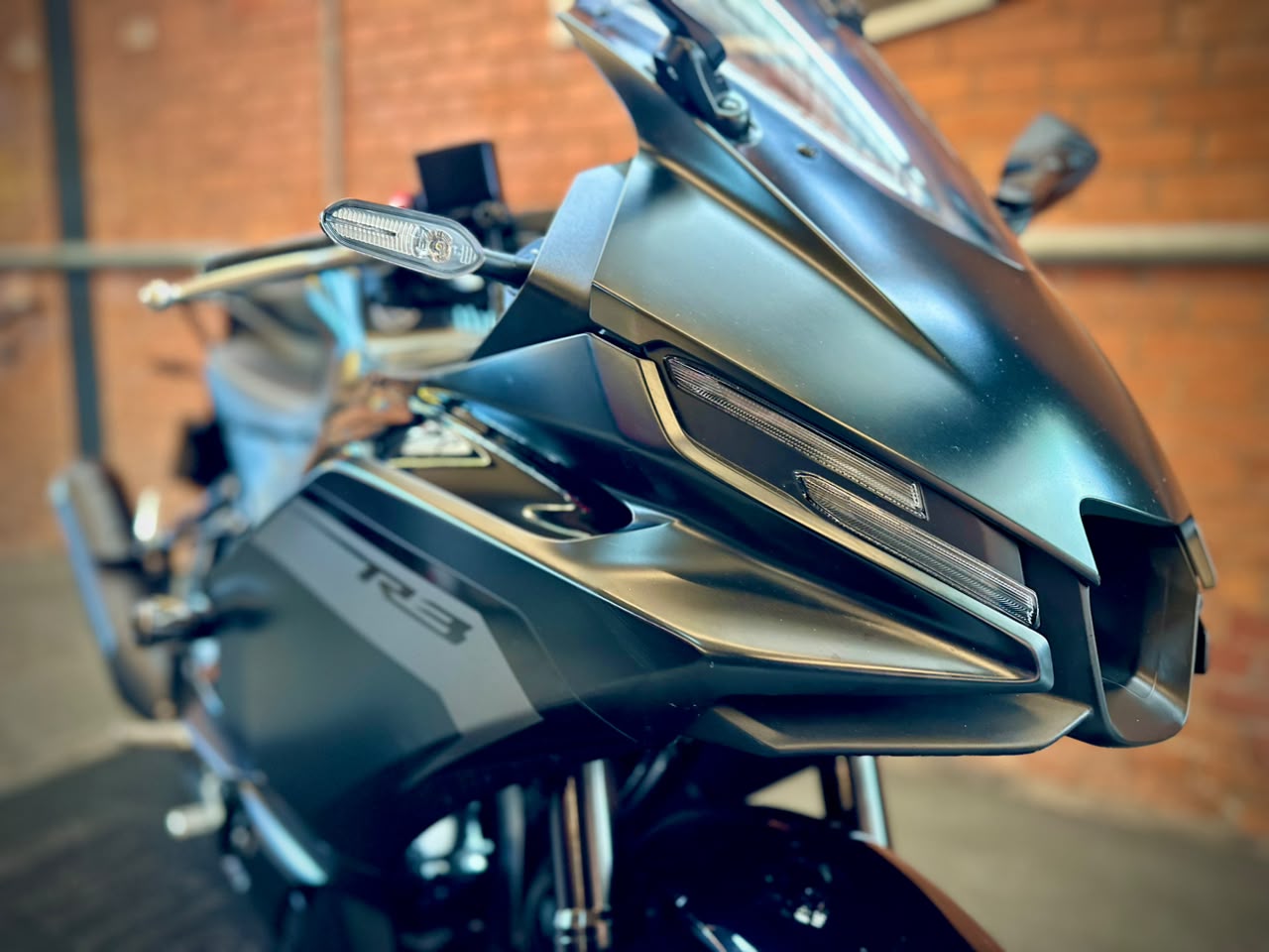 YAMAHA YZF R3 ABS CONNECTED